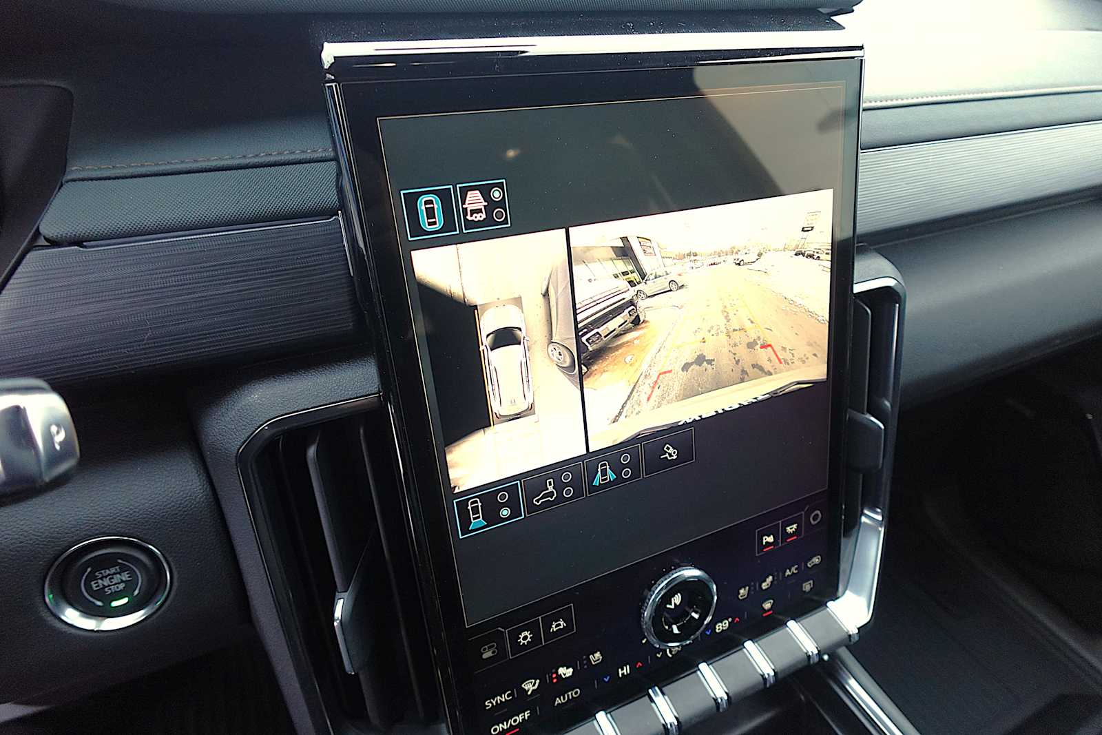 2026 GMC Acadia AT4 - Photo 23