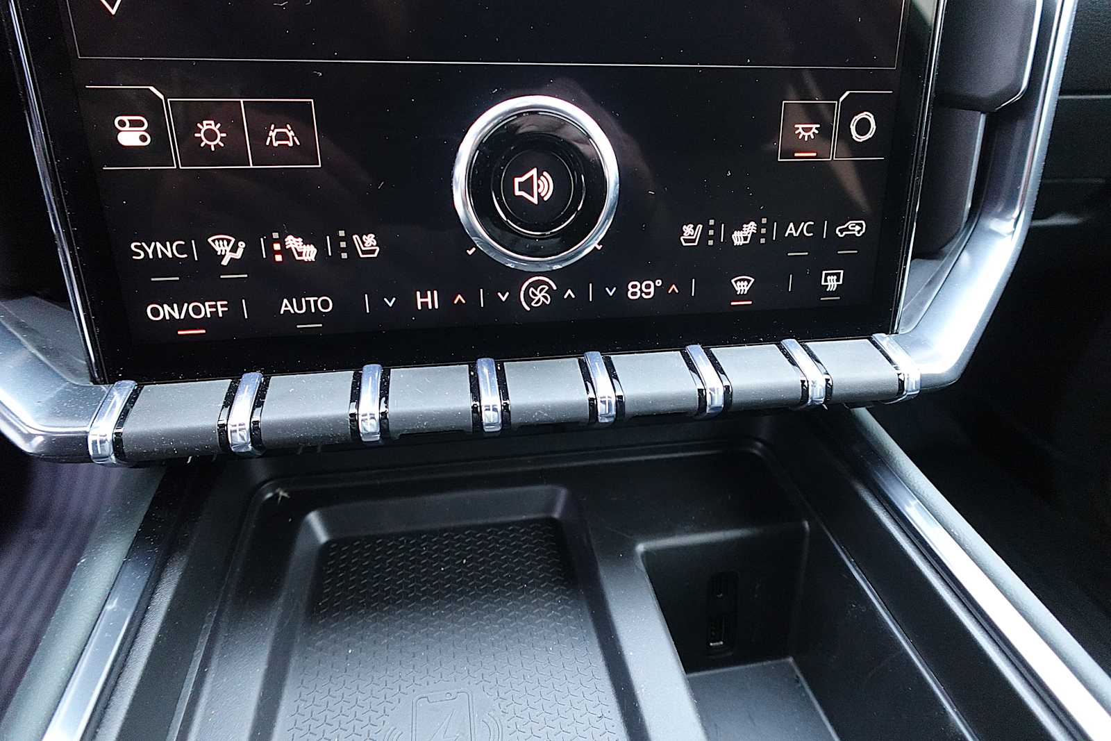 2026 GMC Acadia AT4 - Photo 20
