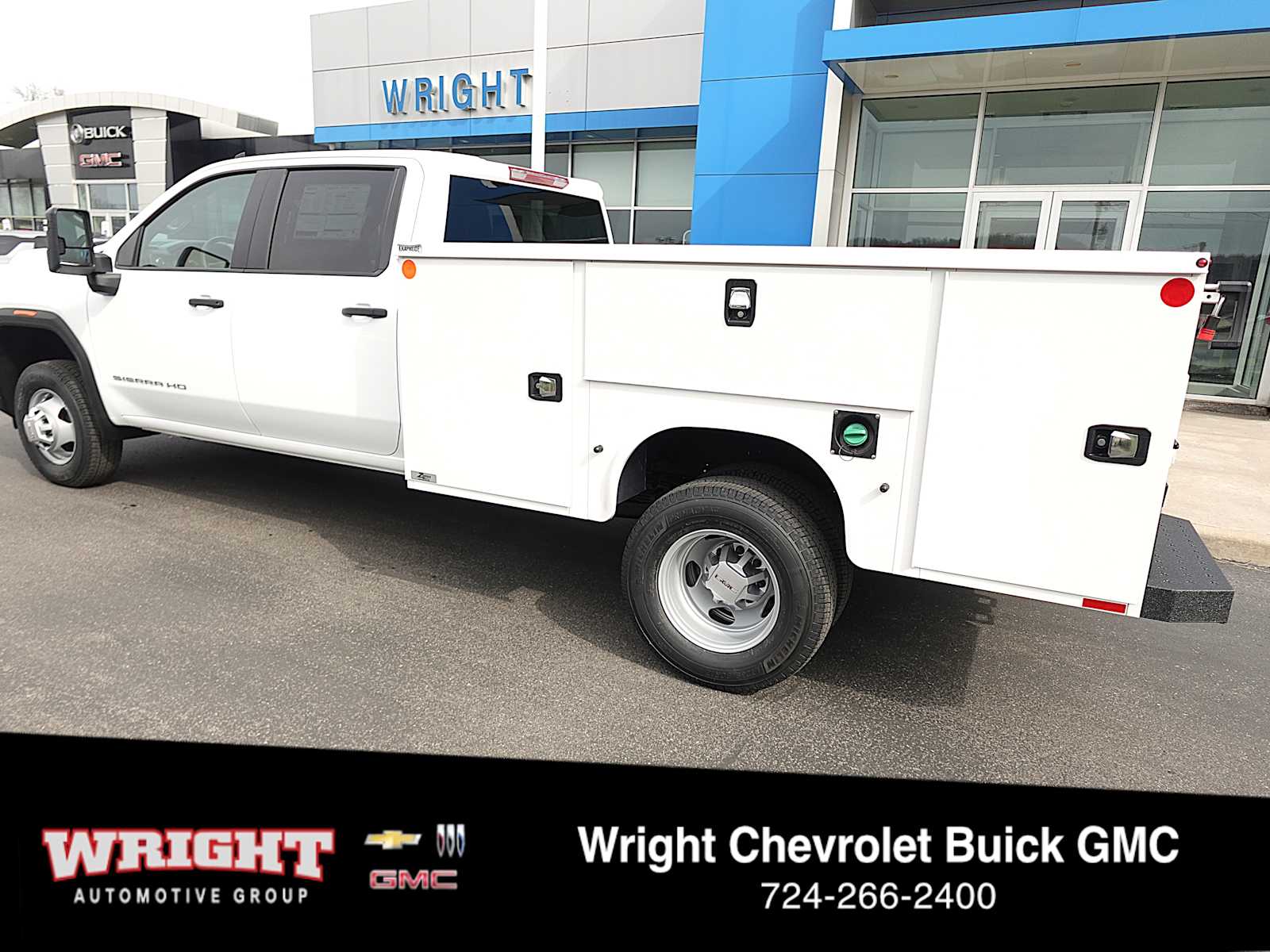 2026 GMC Sierra 4WD Crew Cab Chassis Pro's photo