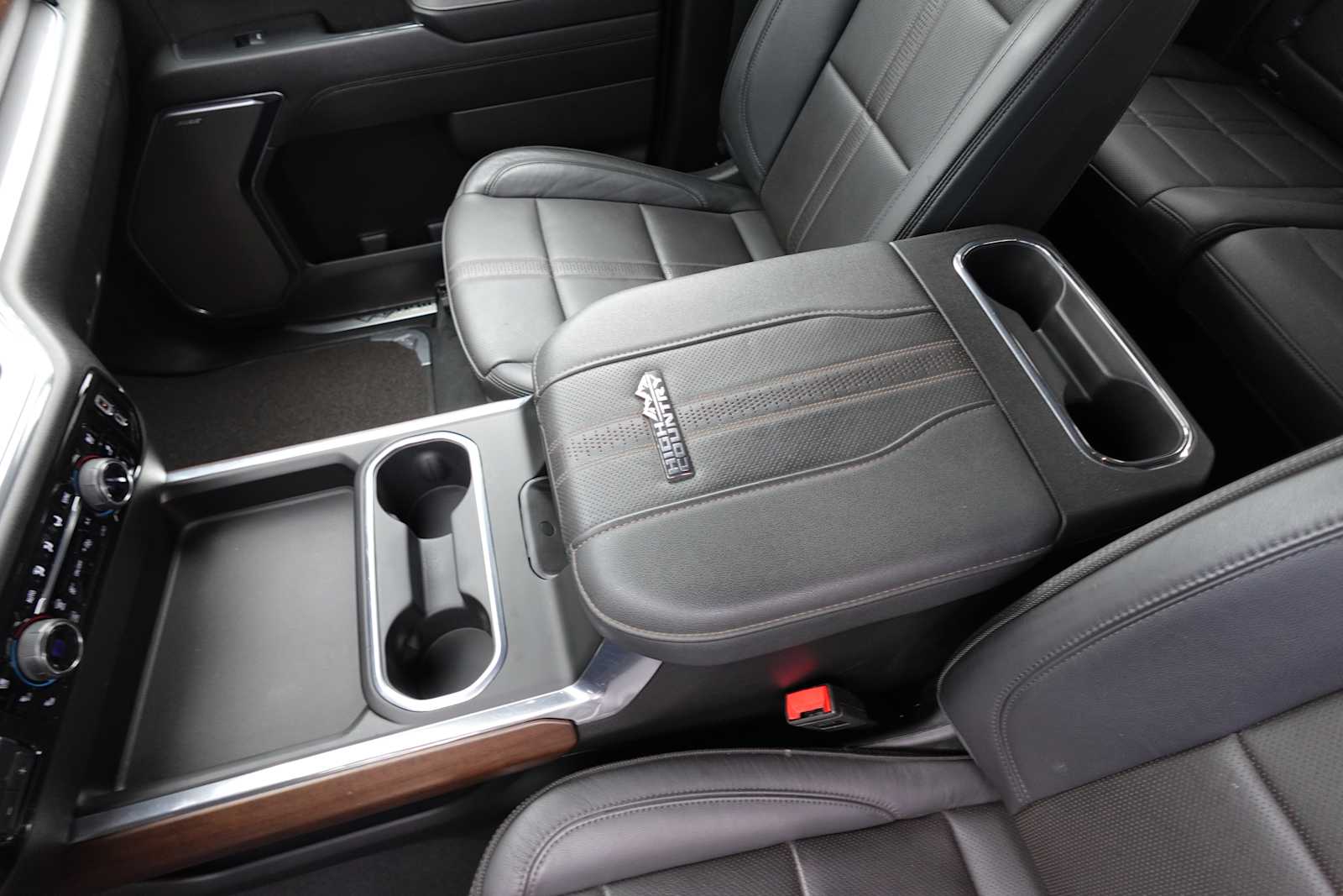 2024 Chevrolet Silverado 2500HD High Country - Photo 27