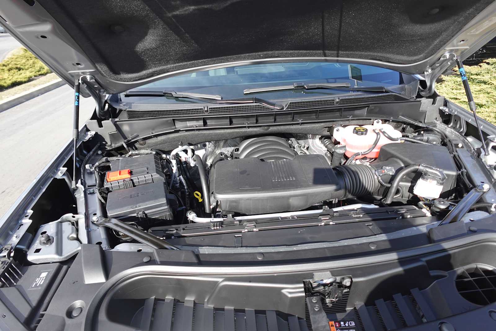 2026 GMC Yukon Denali - Photo 35