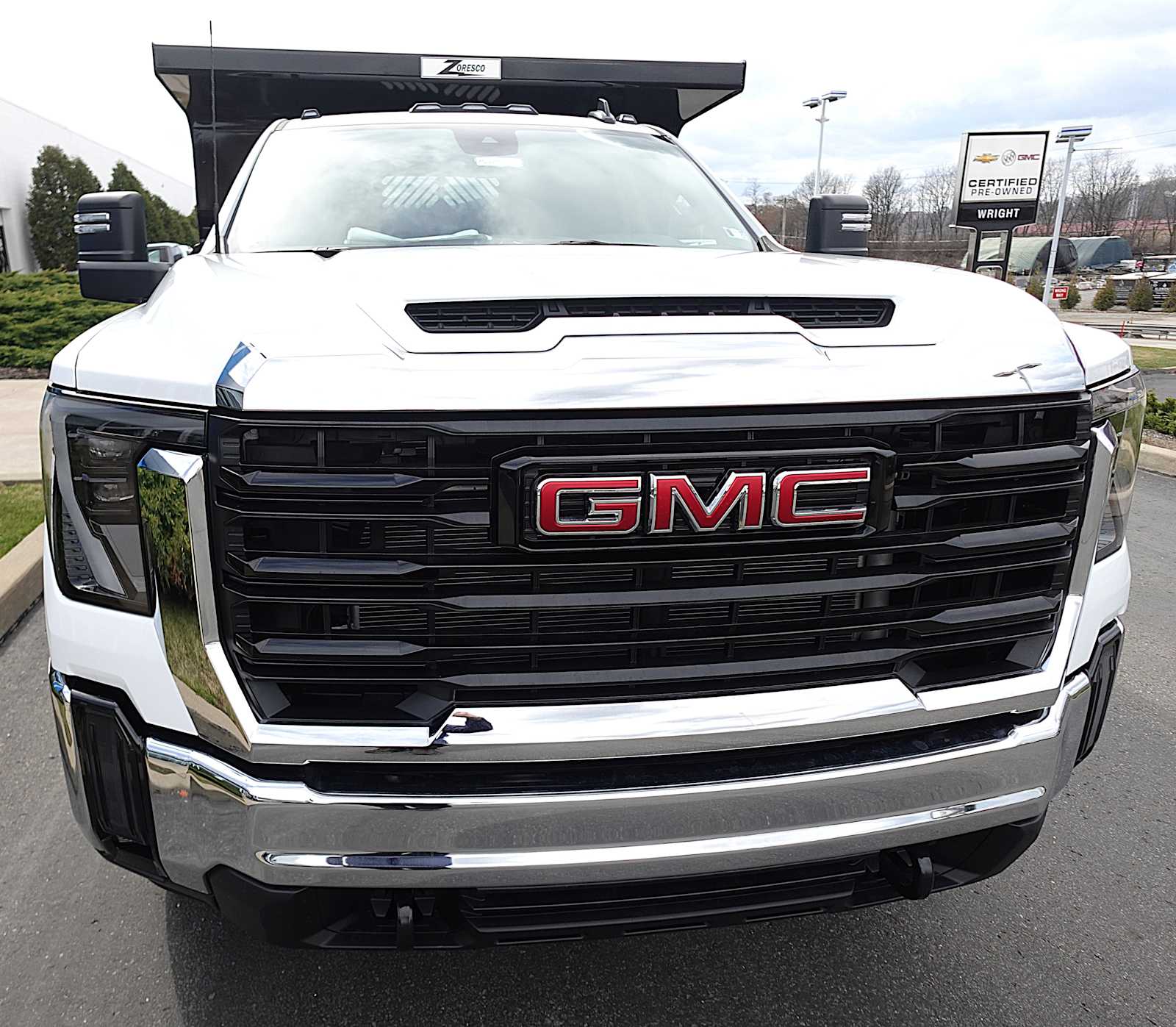 2026 GMC Sierra 3500 Chassis Cab Pro - Photo 4