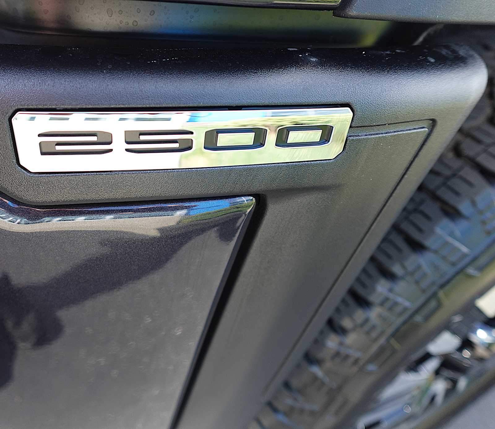 2026 GMC Sierra 2500HD Denali Ultimate - Photo 12
