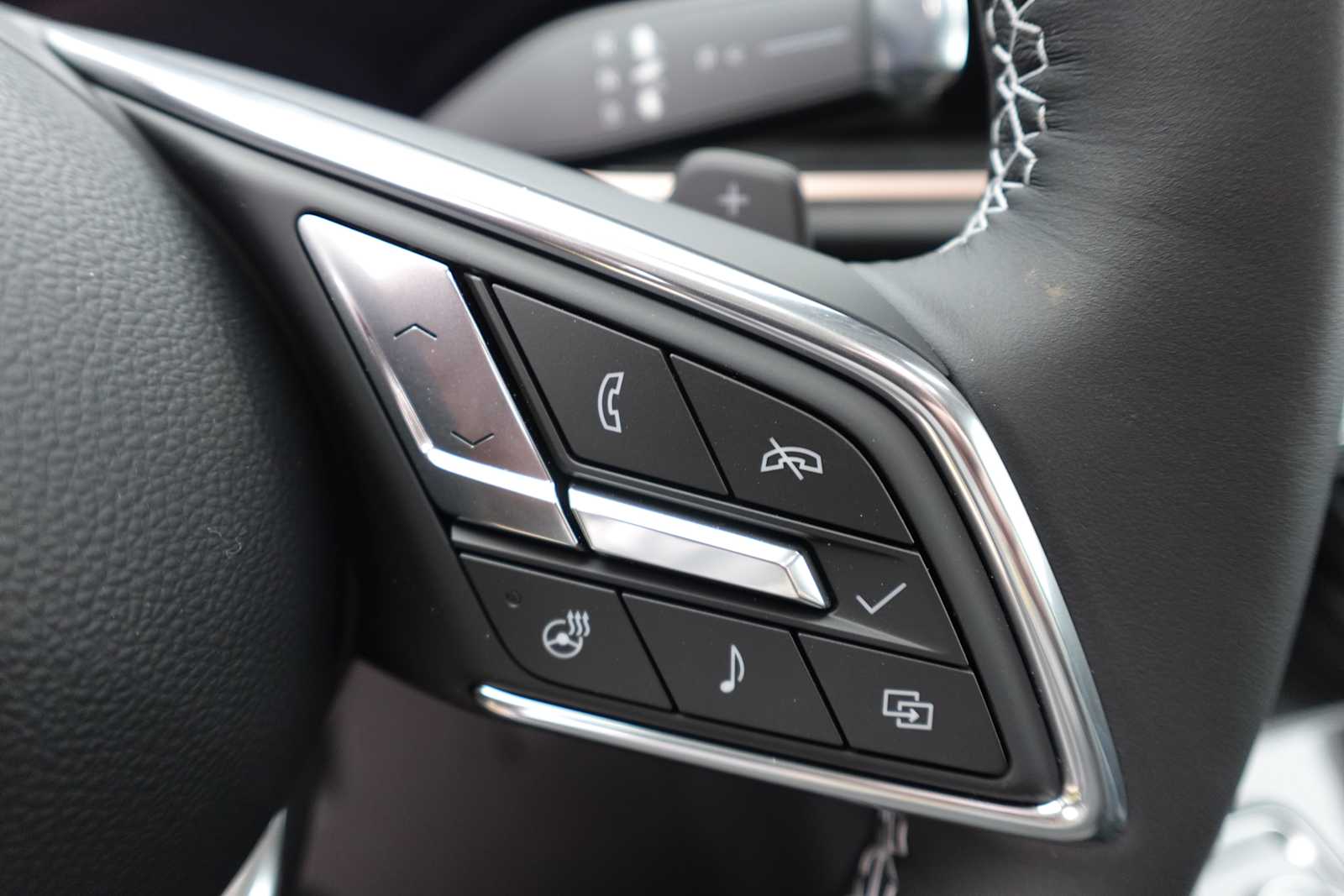 2026 Buick Envision Sport Touring - Photo 17