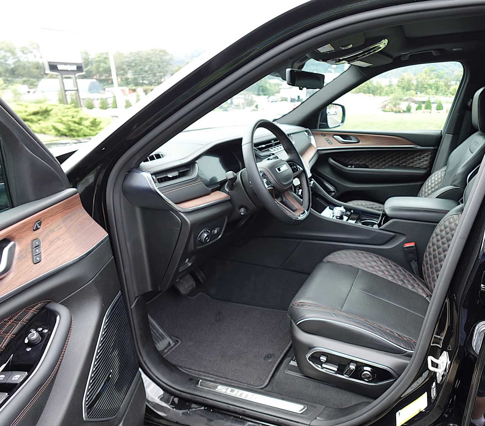 2023 Jeep Grand Cherokee L Summit - Photo 13