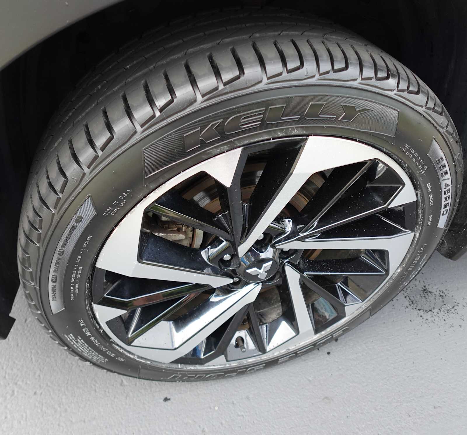2024 Mitsubishi Outlander SE - Photo 33
