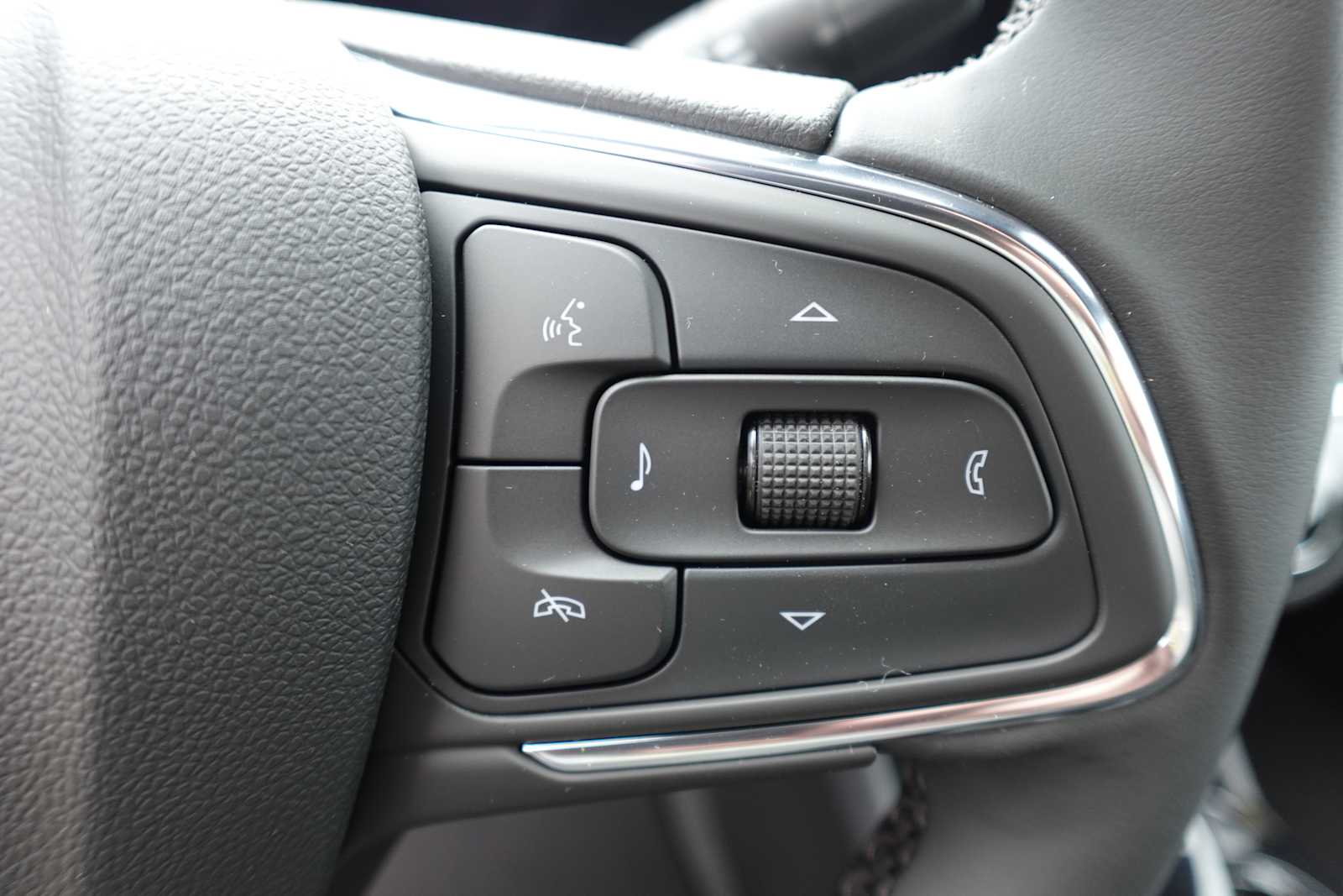 2026 Buick Envista Sport Touring - Photo 17