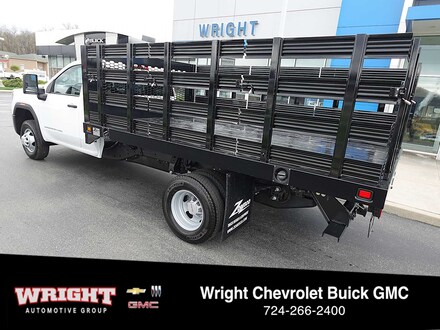 2026 GMC Sierra 3500 HD Chassis Cab Pro Truck