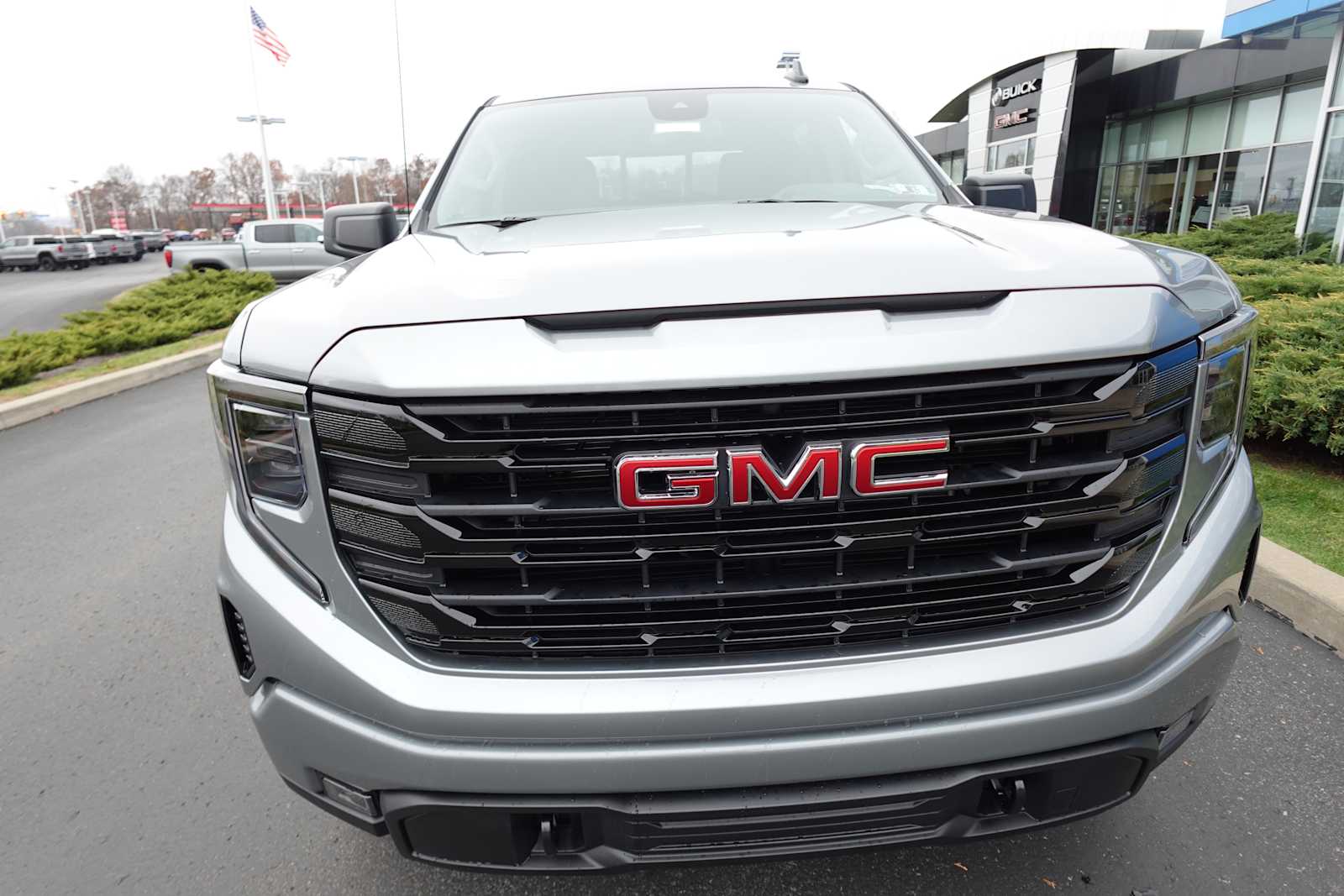 2026 GMC Sierra 1500 Elevation - Photo 9