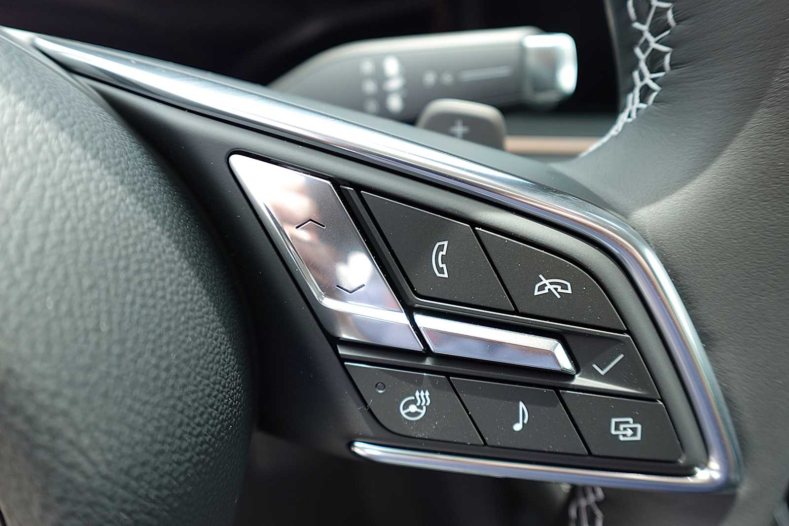 2026 Buick Envision Sport Touring - Photo 18