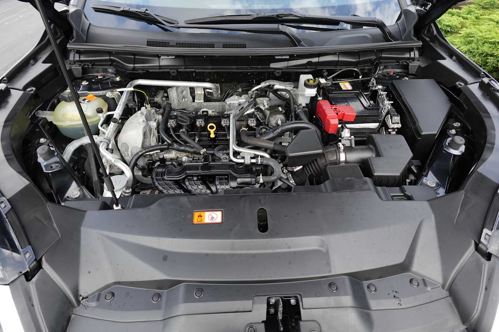 2024 Mitsubishi Outlander SE - Photo 32