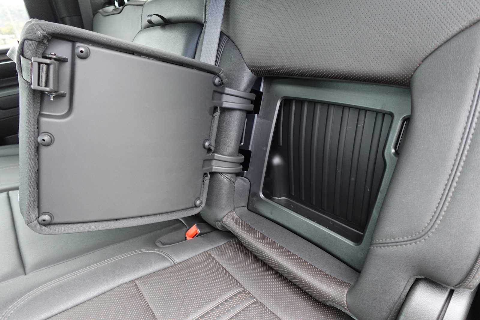 2024 Chevrolet Silverado 2500HD High Country - Photo 32