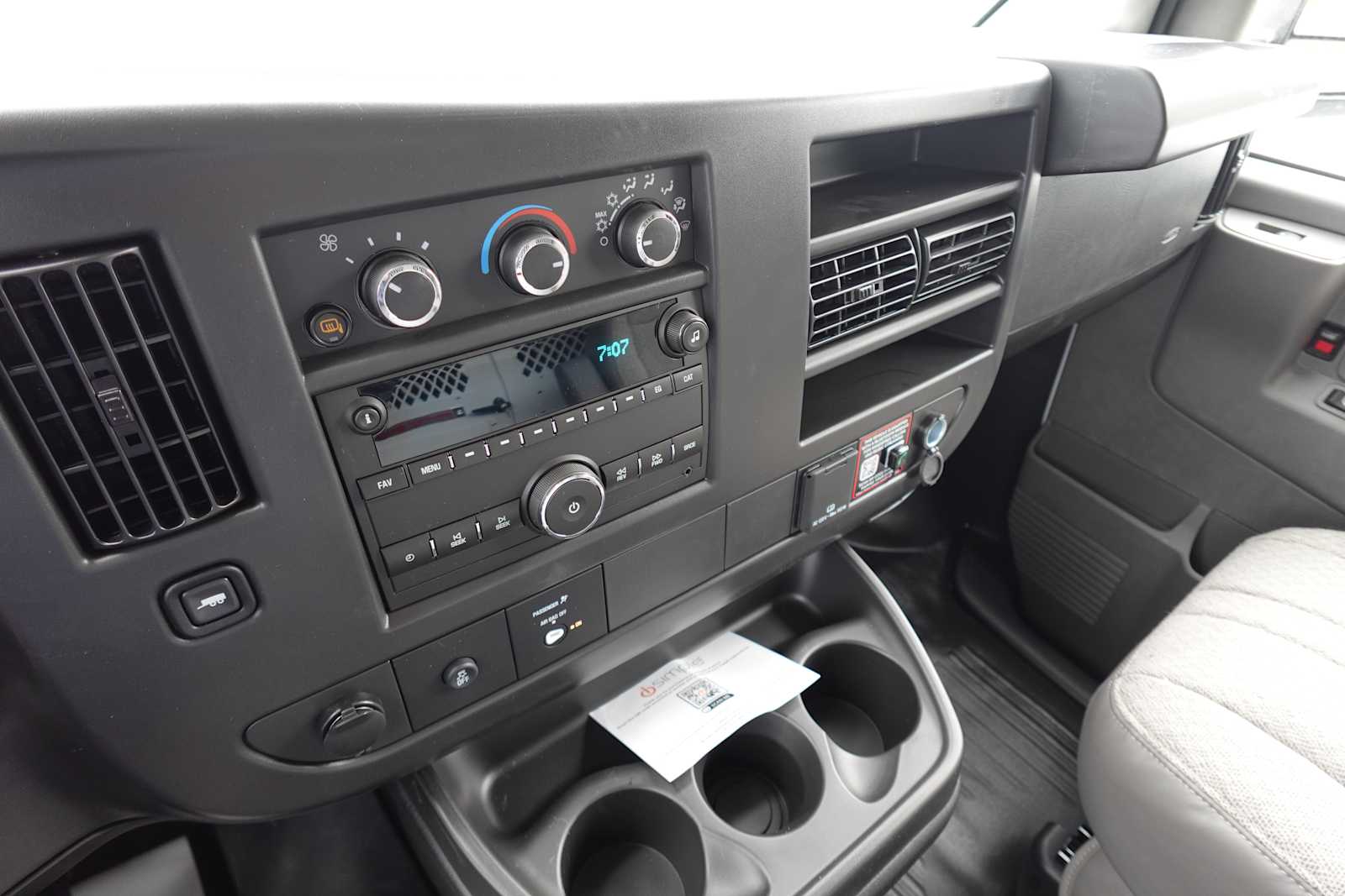 2026 GMC Savana Cargo Work Van - Photo 15