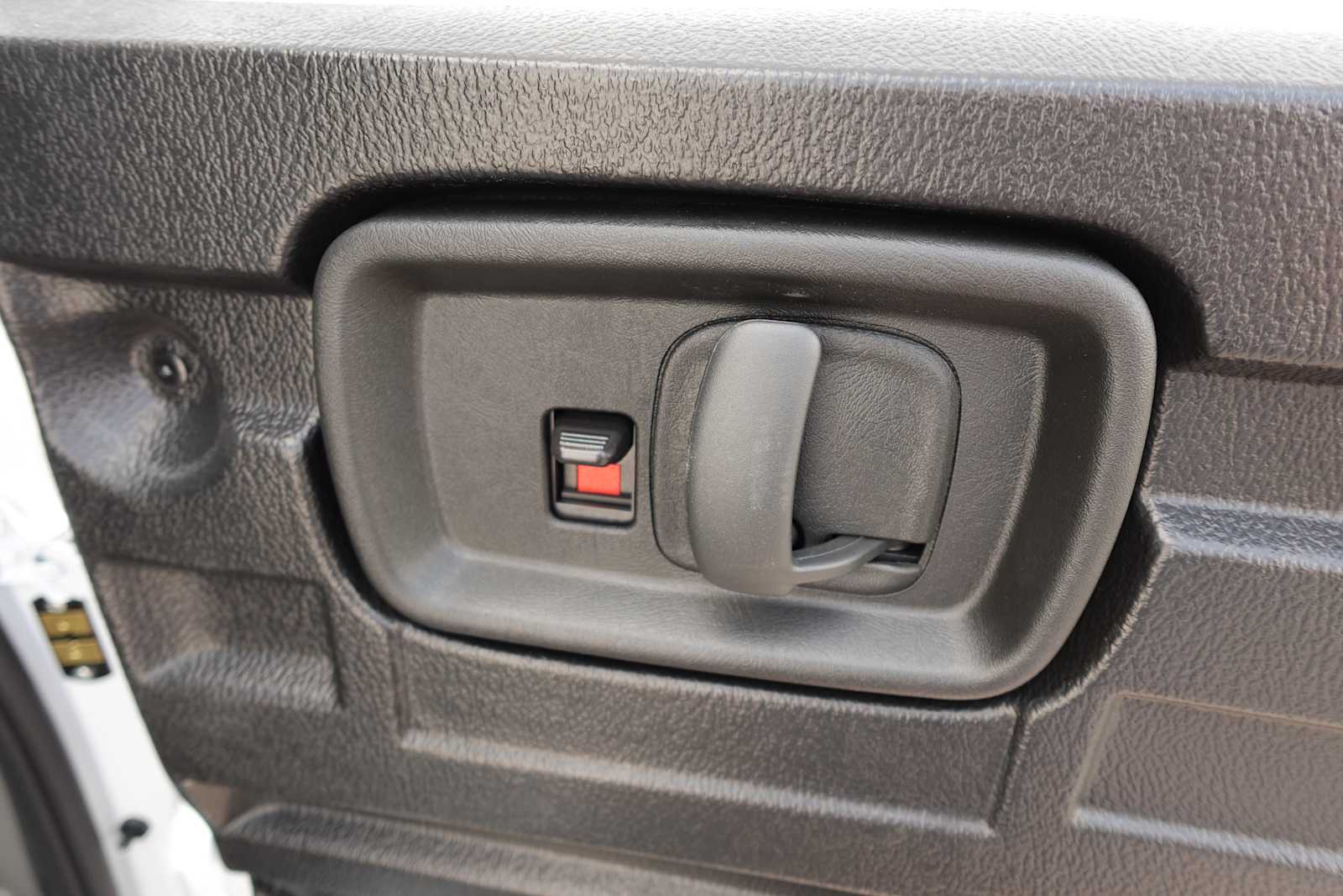 2025 GMC Savana Cargo Work Van - Photo 23