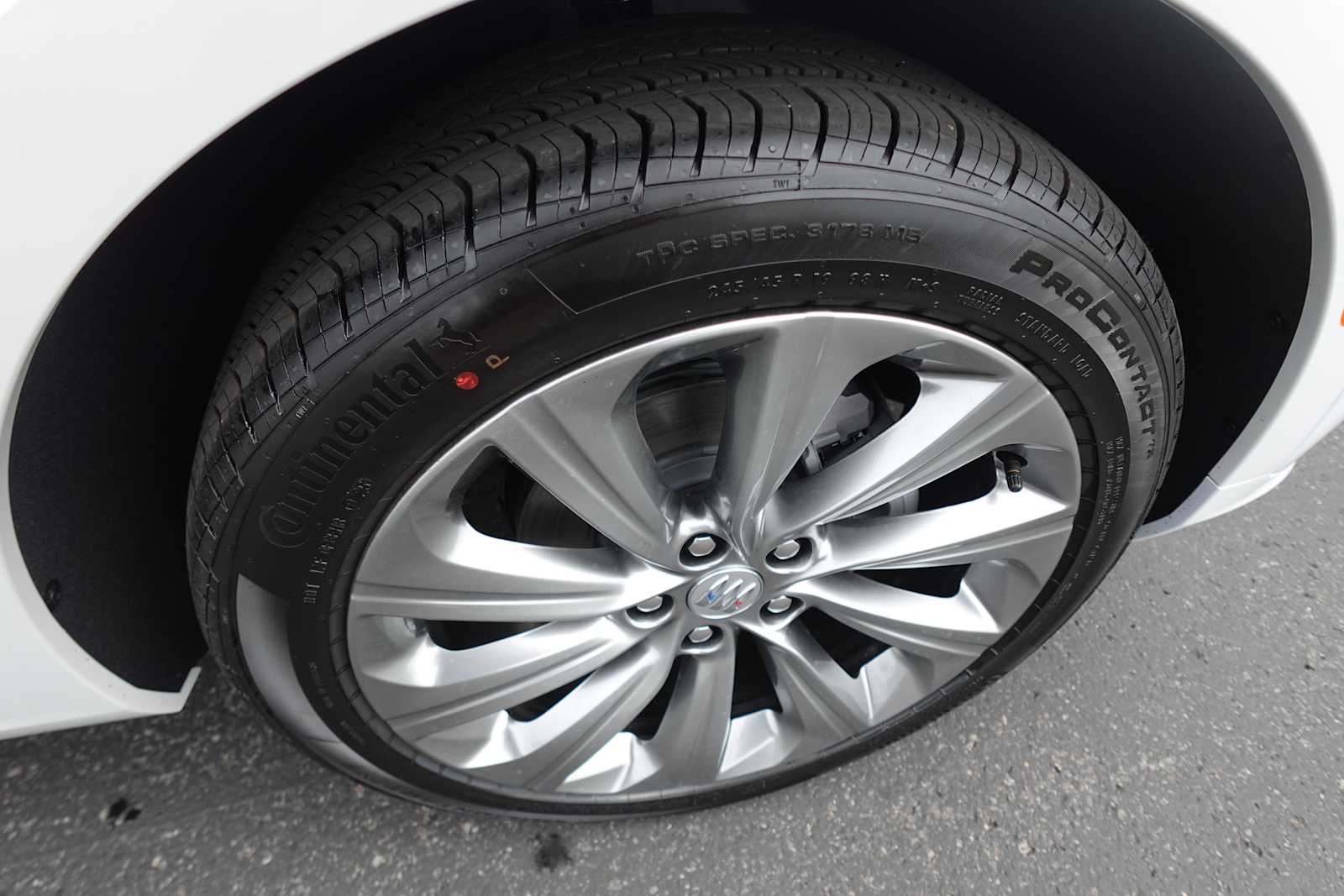 2025 Buick Envista Avenir - Photo 35