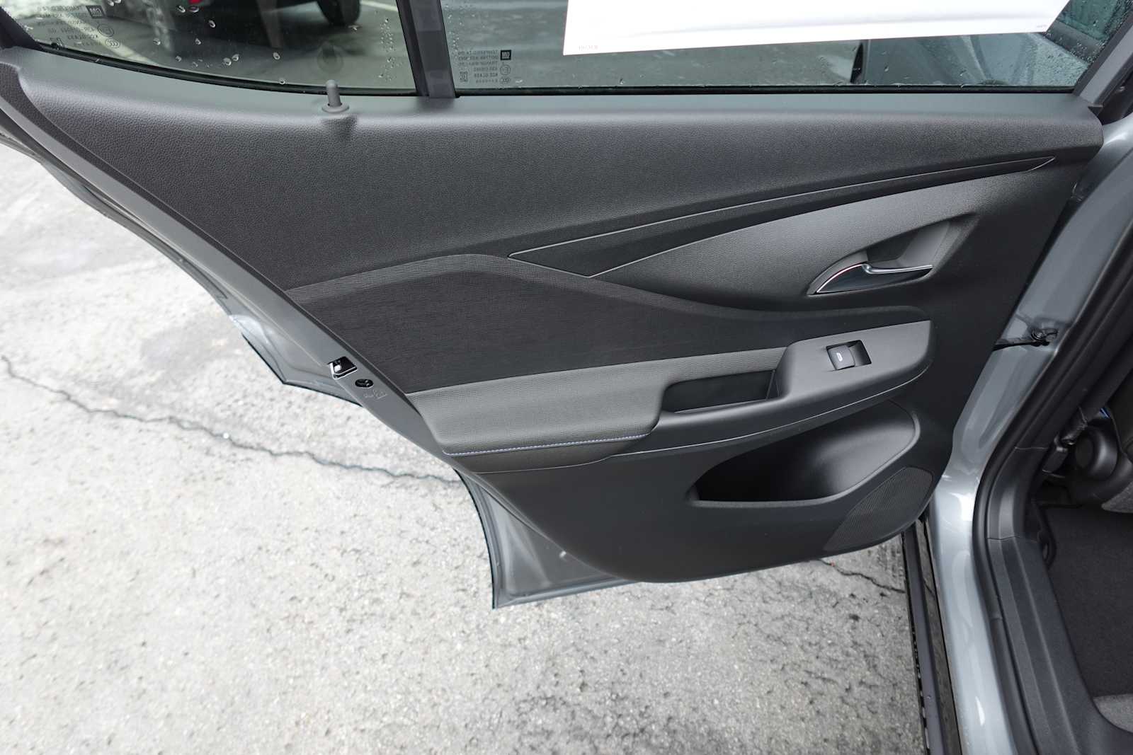 2026 Buick Envista Sport Touring - Photo 25