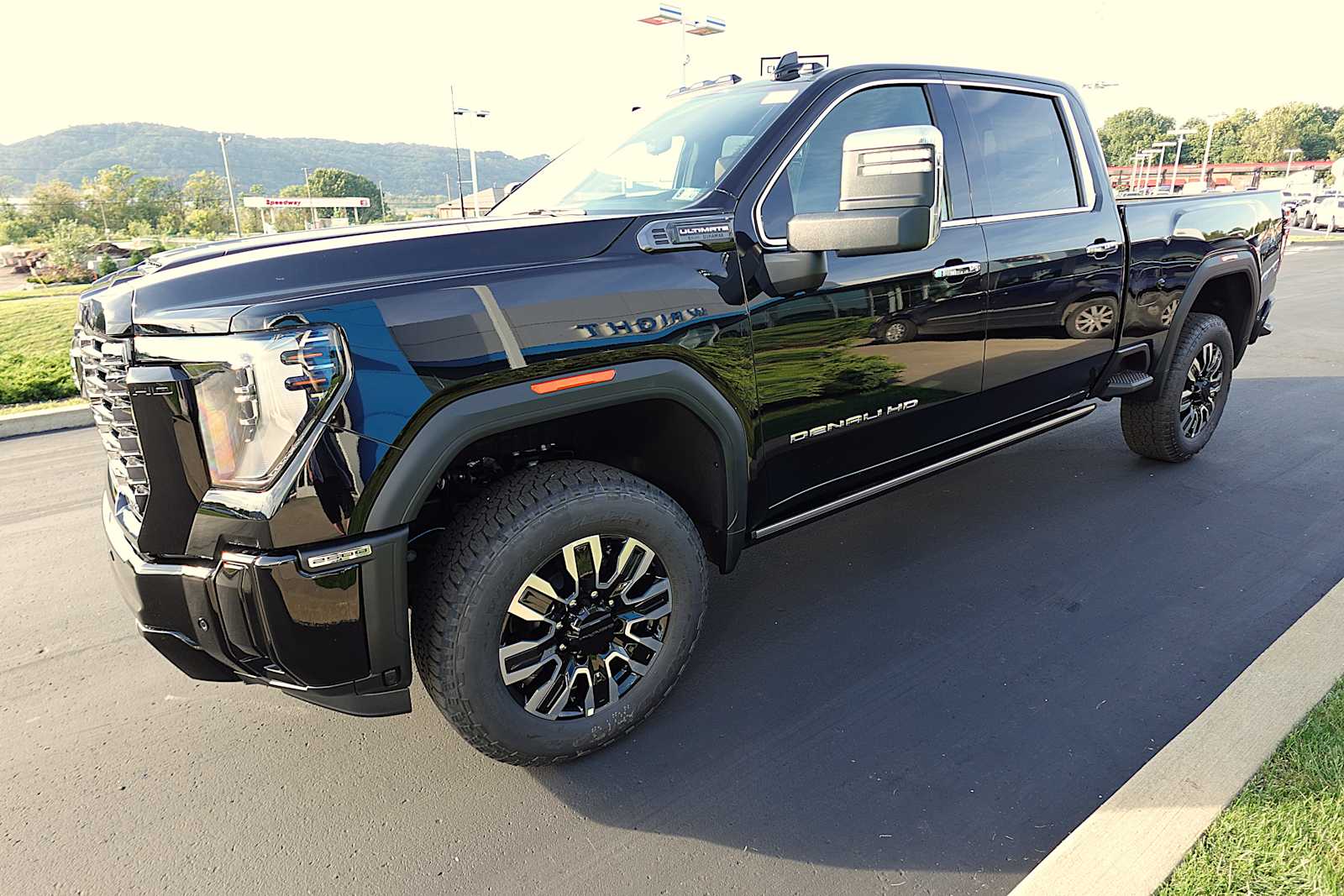 2026 GMC Sierra 2500HD Denali Ultimate - Photo 7