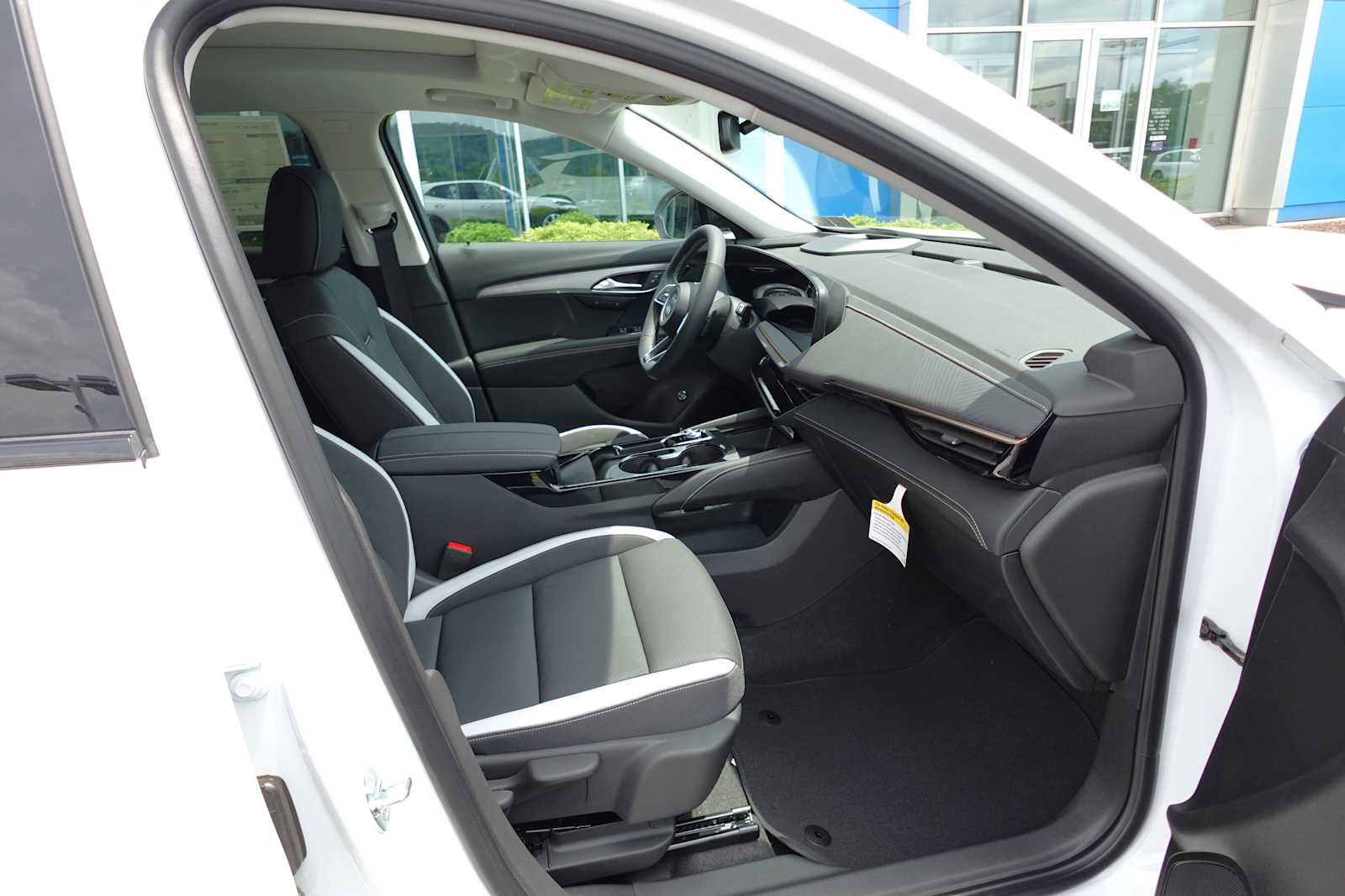 2026 Buick Envision Sport Touring - Photo 27