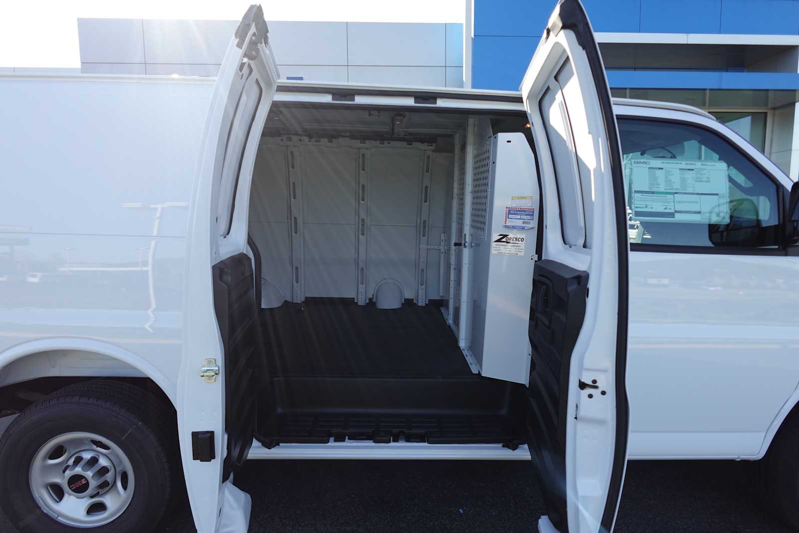 2026 GMC Savana Cargo Work Van - Photo 25