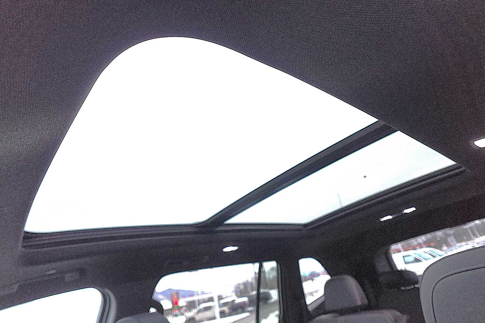 2026 GMC Acadia AT4 - Photo 25