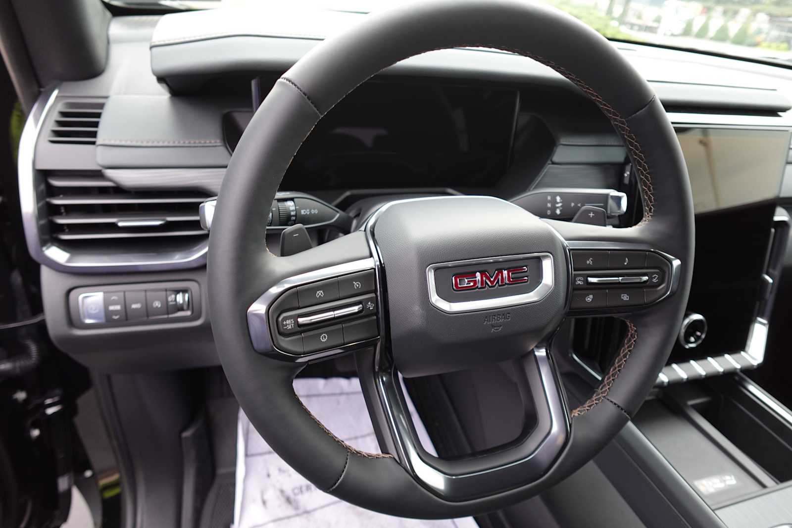 2026 GMC Acadia AT4 - Photo 14