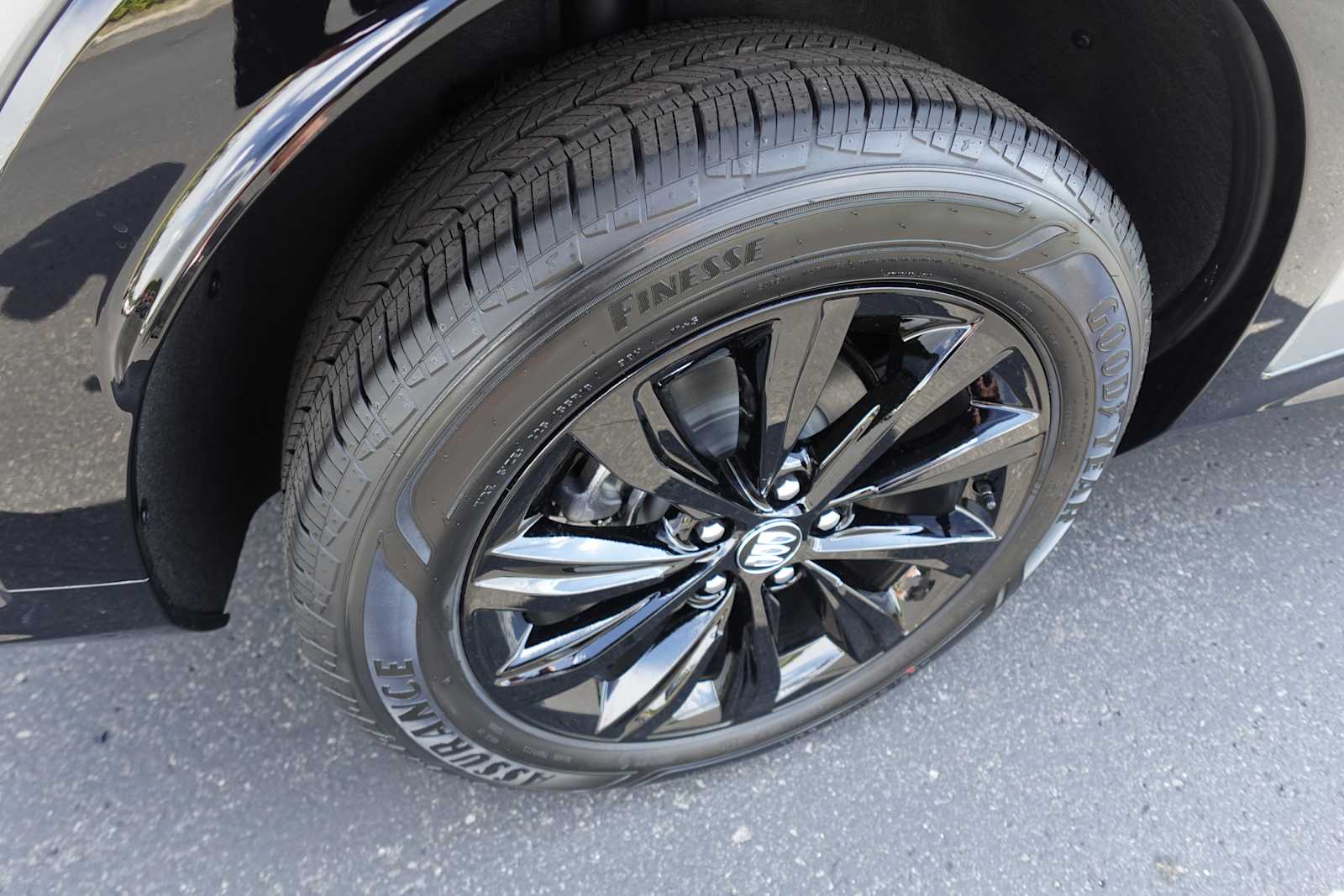 2026 Buick Envista Sport Touring - Photo 33