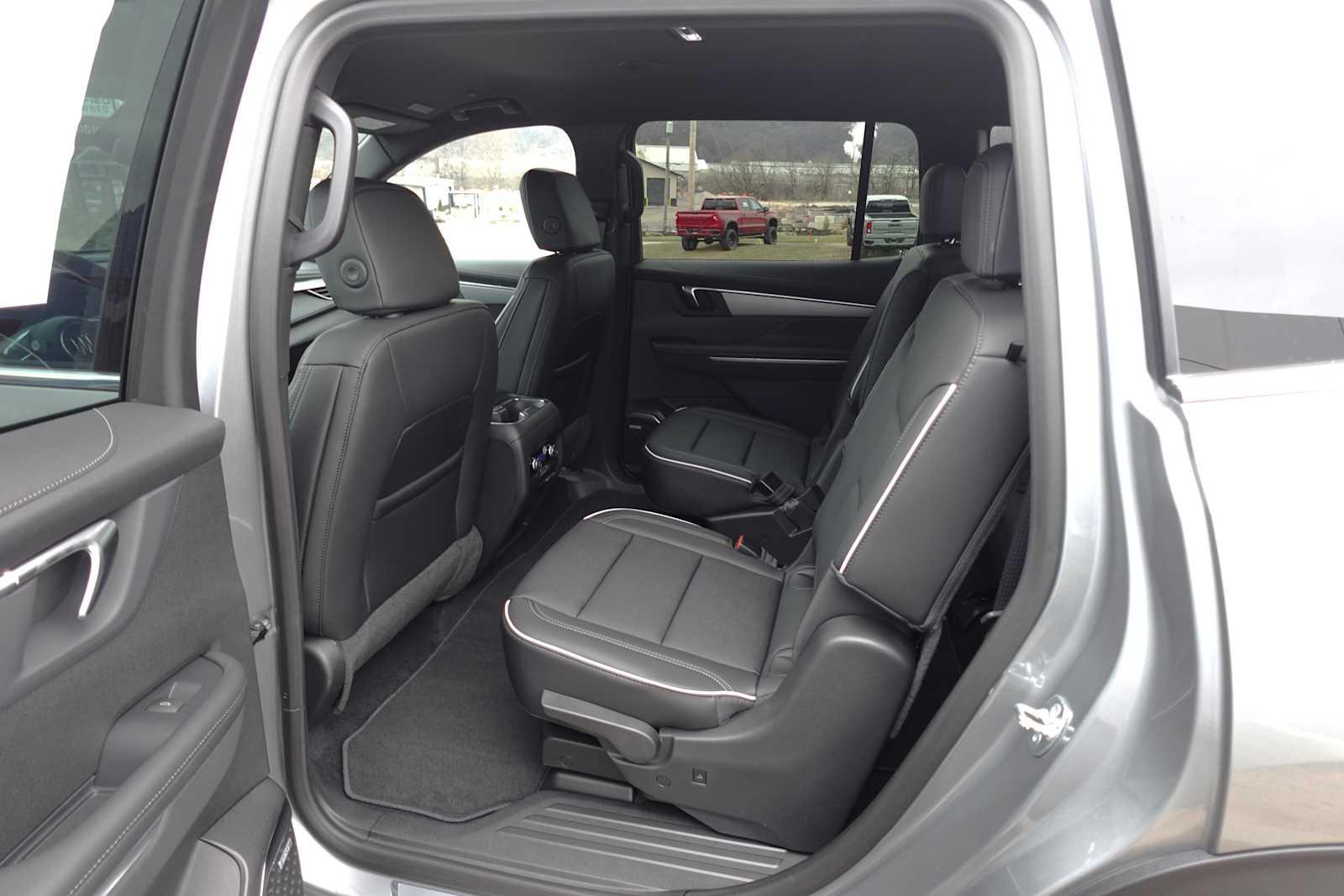 2025 Buick Enclave Preferred - Photo 26