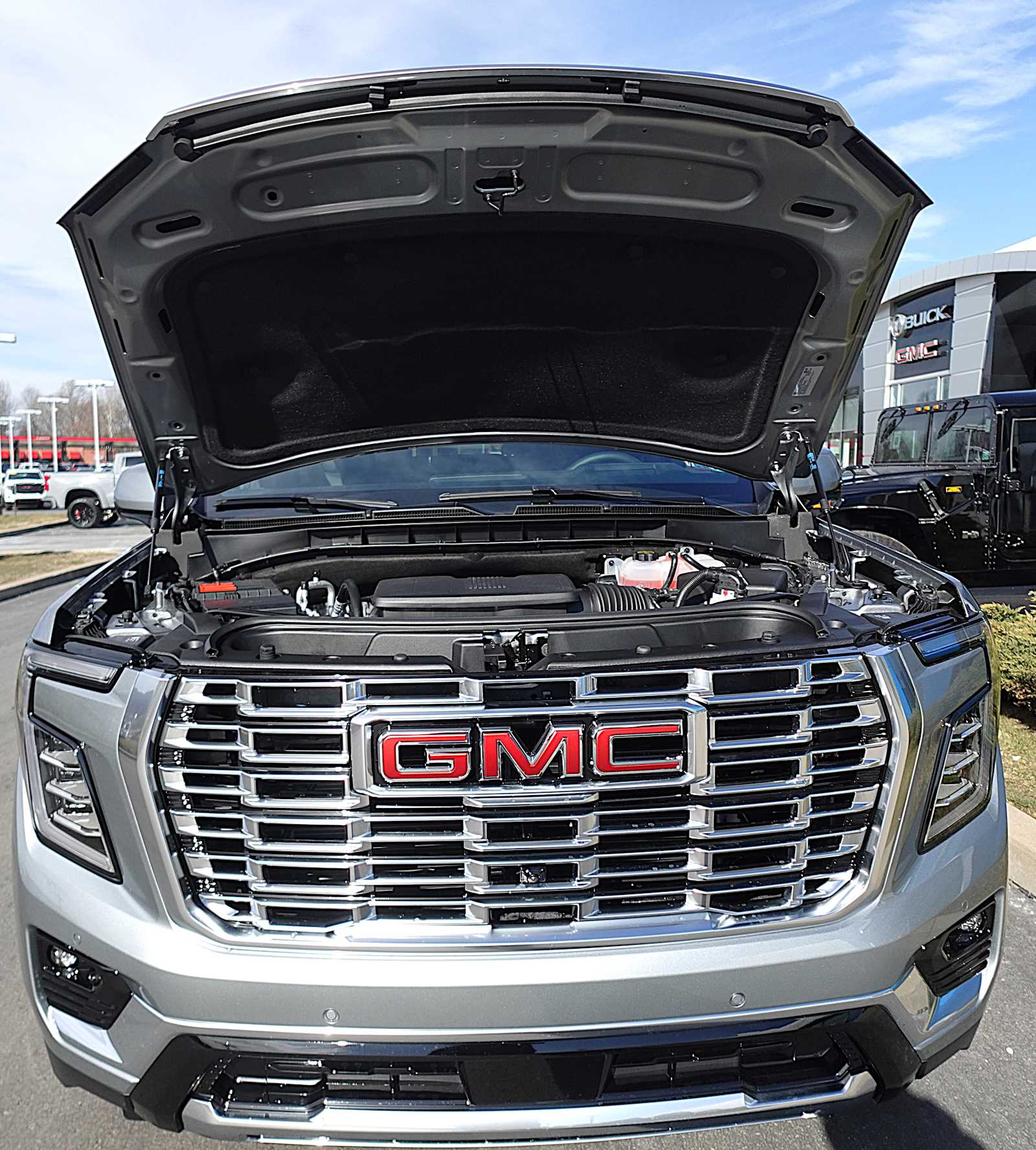2026 GMC Yukon Denali - Photo 34
