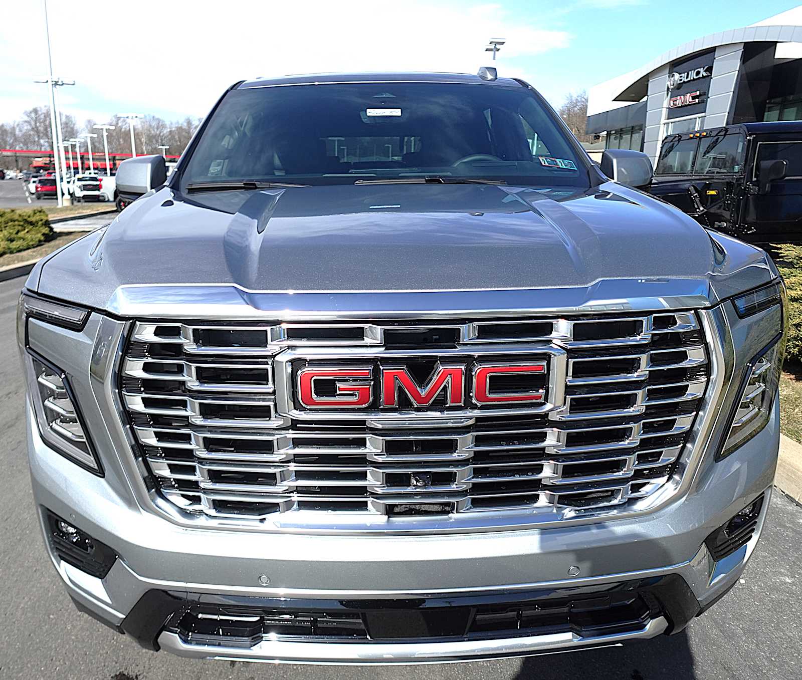 2026 GMC Yukon Denali - Photo 7