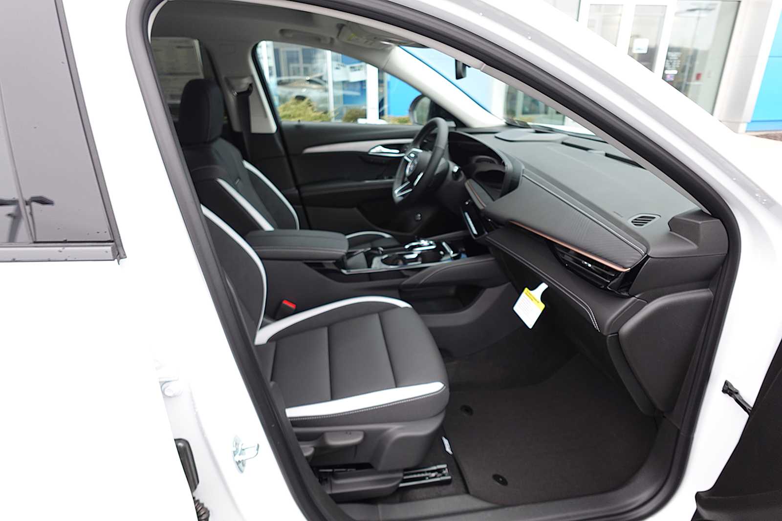 2026 Buick Envision Sport Touring - Photo 30