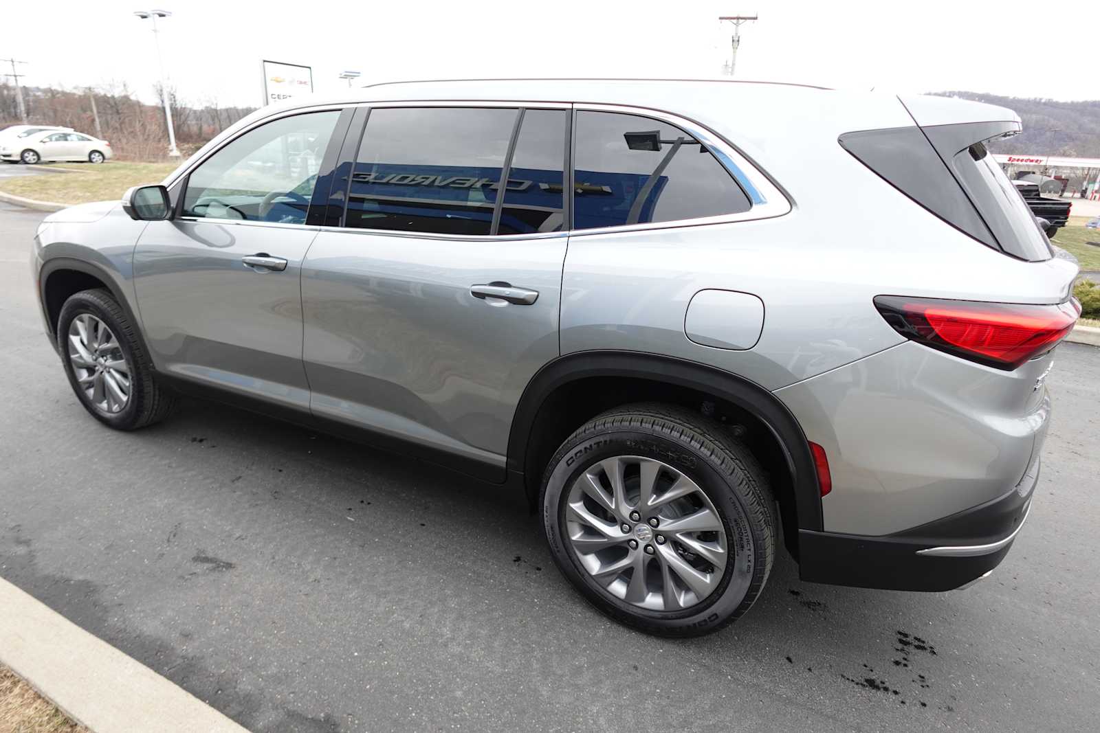 2025 Buick Enclave Preferred - Photo 6