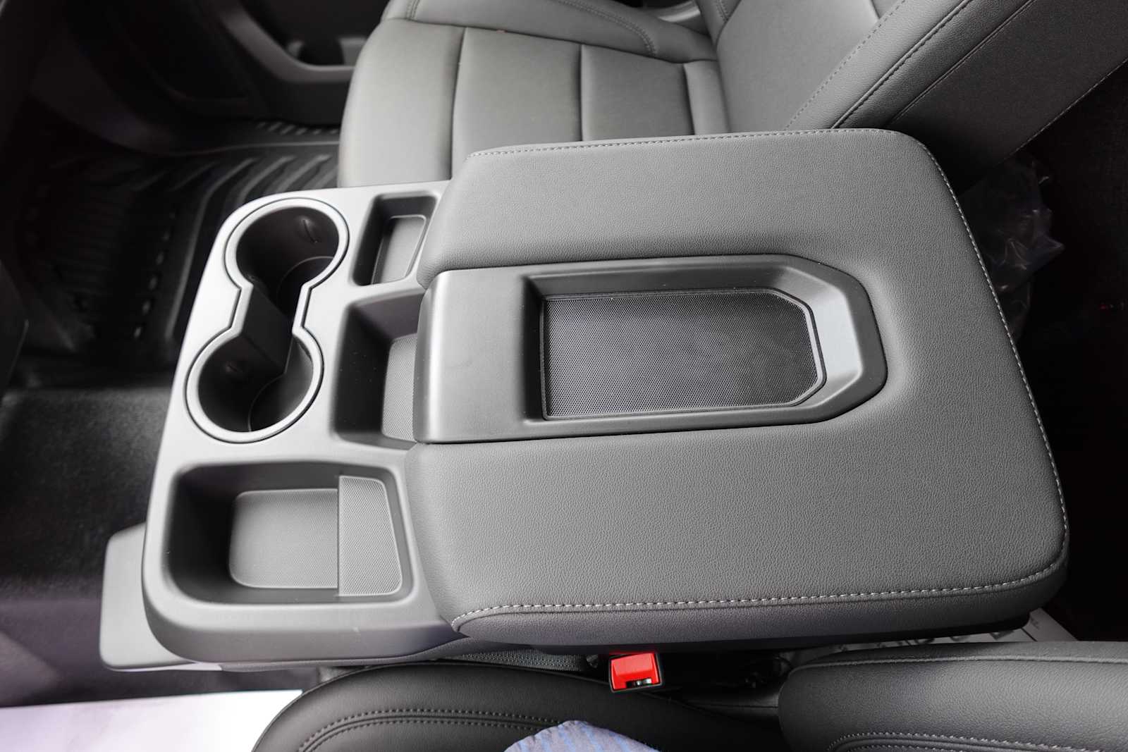 2026 GMC Sierra 3500HD Pro - Photo 24