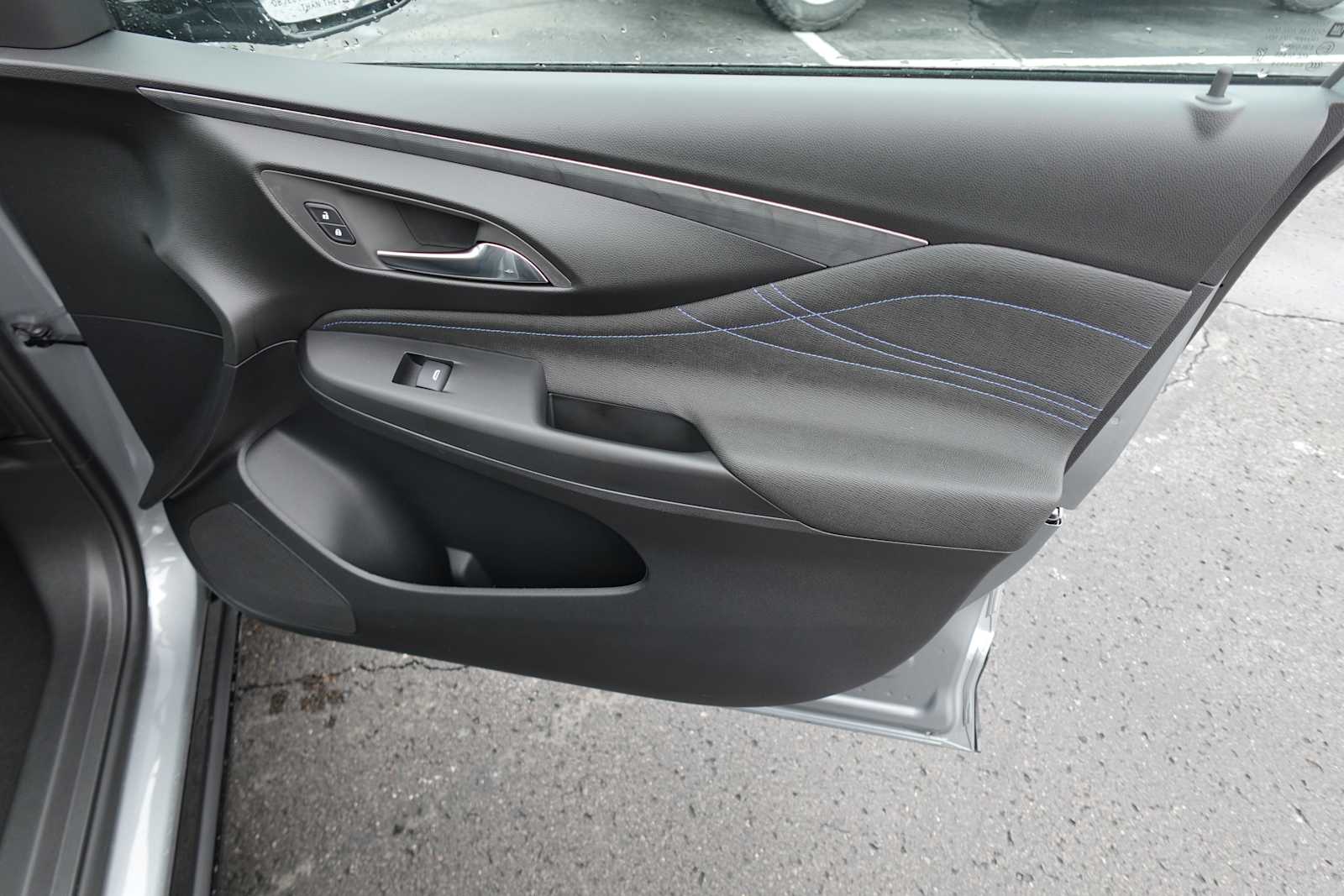 2026 Buick Envista Sport Touring - Photo 28
