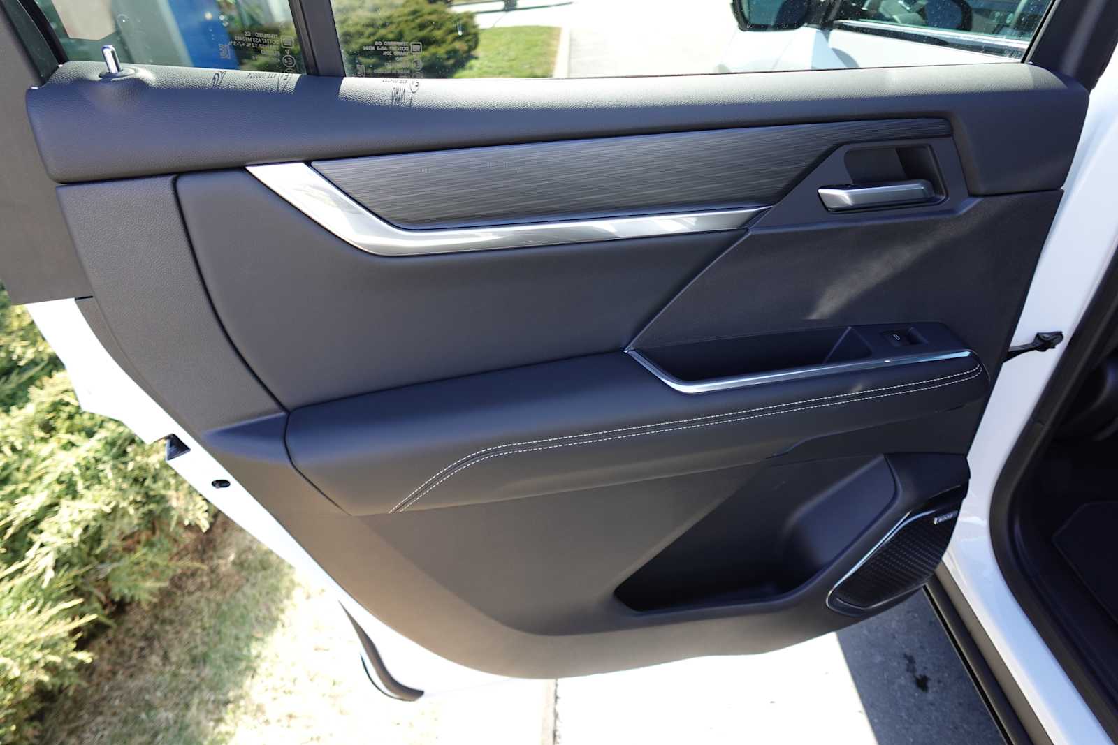 2025 GMC Acadia Elevation - Photo 25