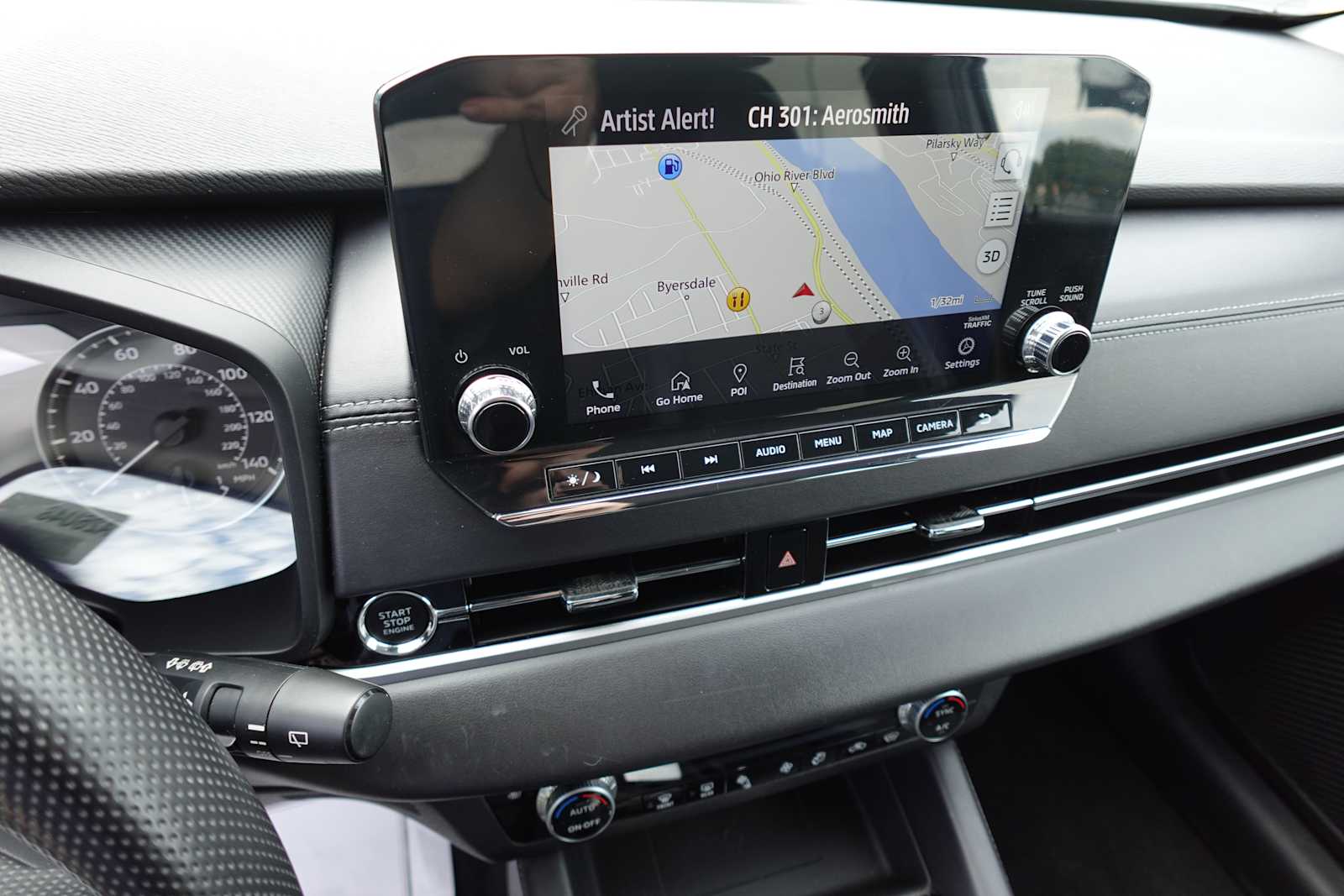 2024 Mitsubishi Outlander SE - Photo 18