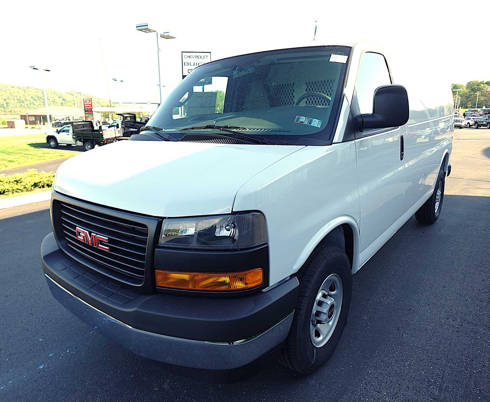 2026 GMC Savana Cargo Work Van - Photo 7