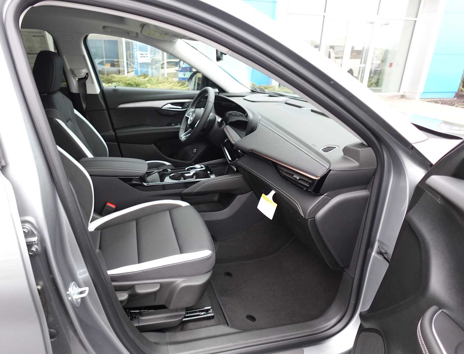 2026 Buick Envision Sport Touring - Photo 29