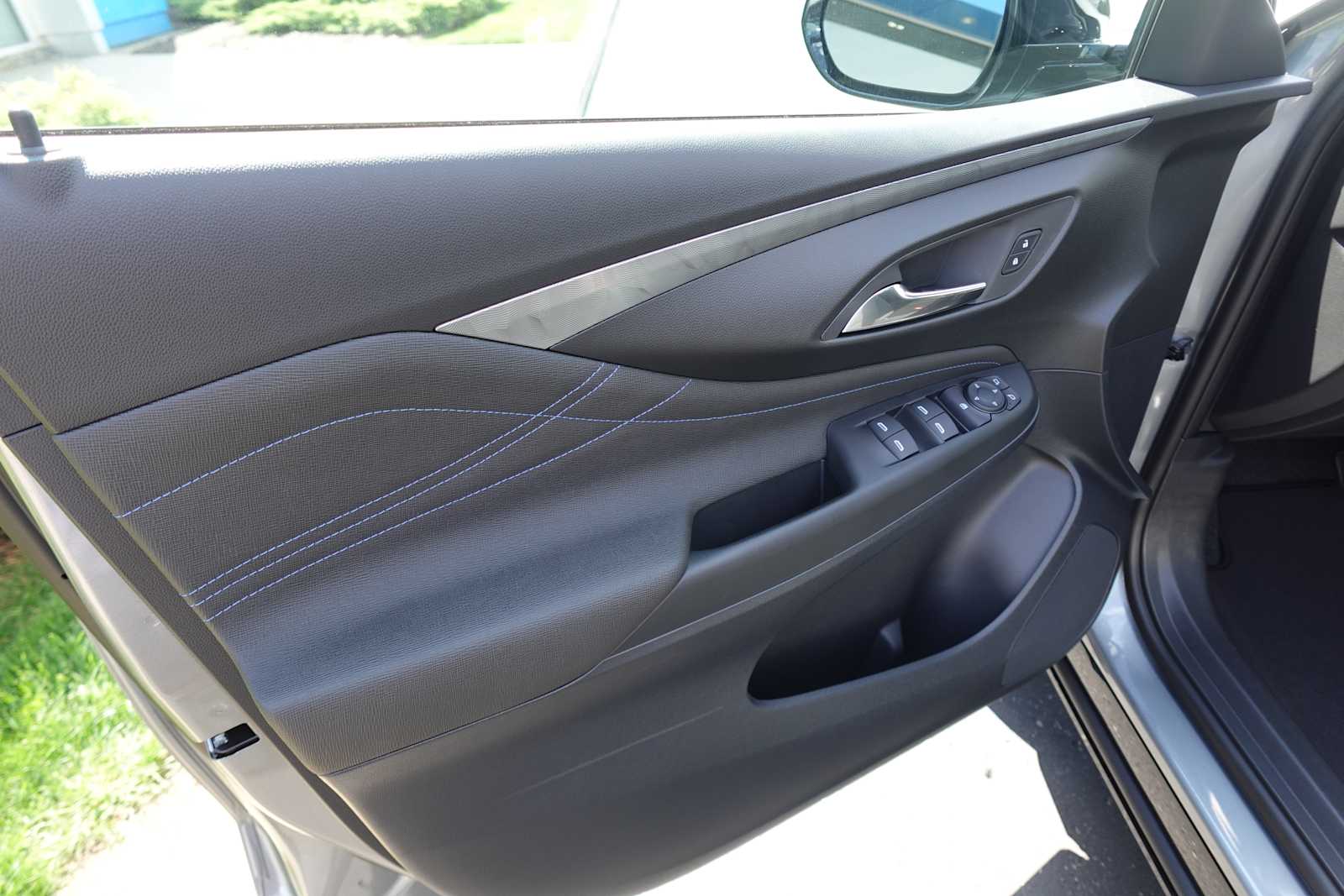 2026 Buick Envista Sport Touring - Photo 11