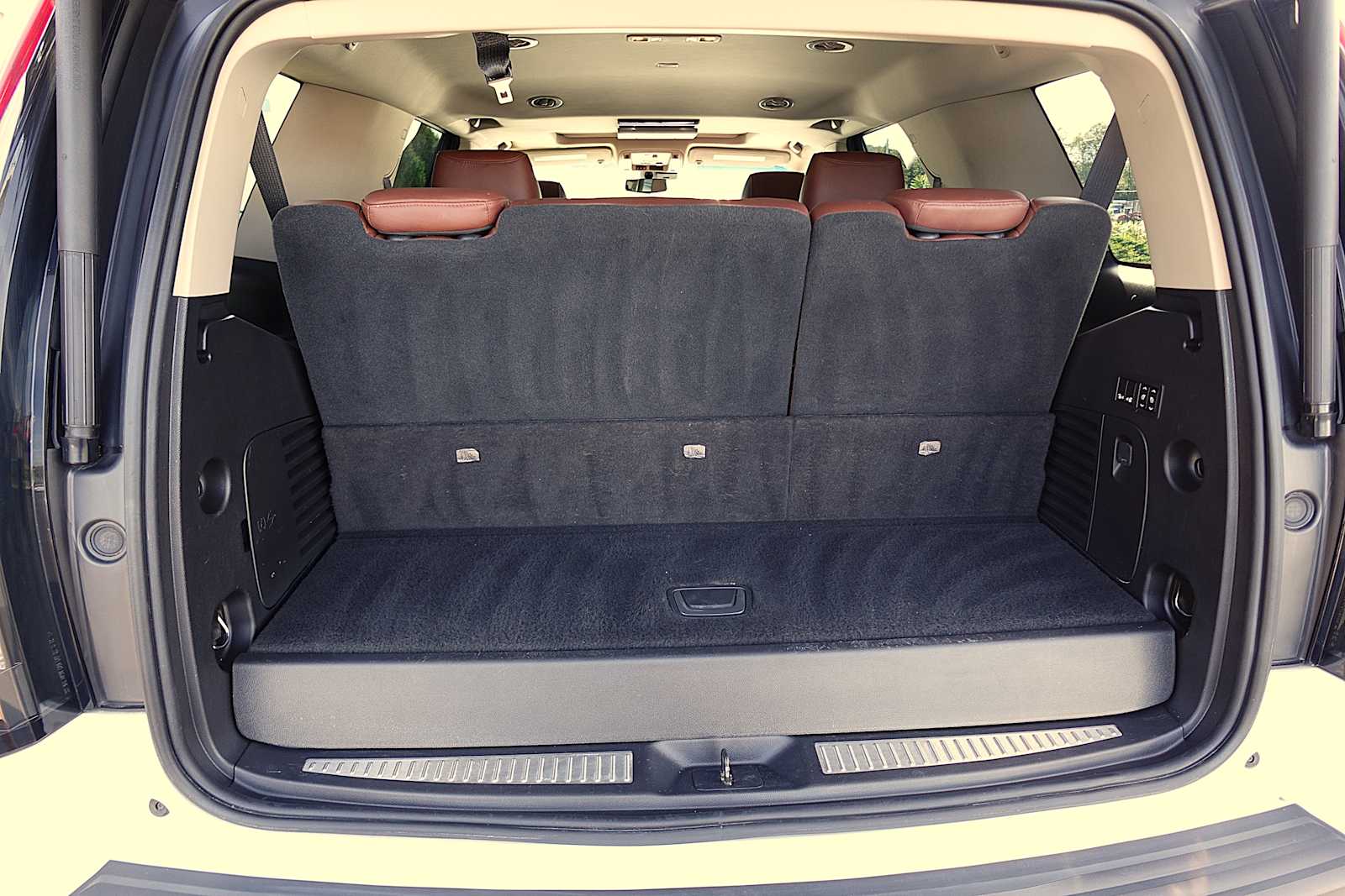 2019 Cadillac Escalade Luxury - Photo 29