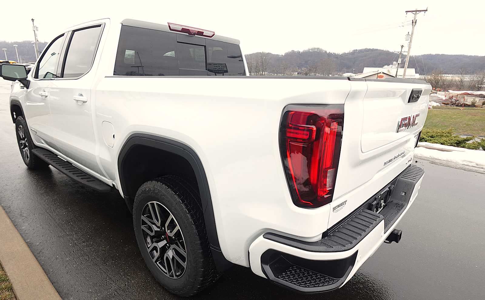 2026 GMC Sierra 1500 AT4 - Photo 6