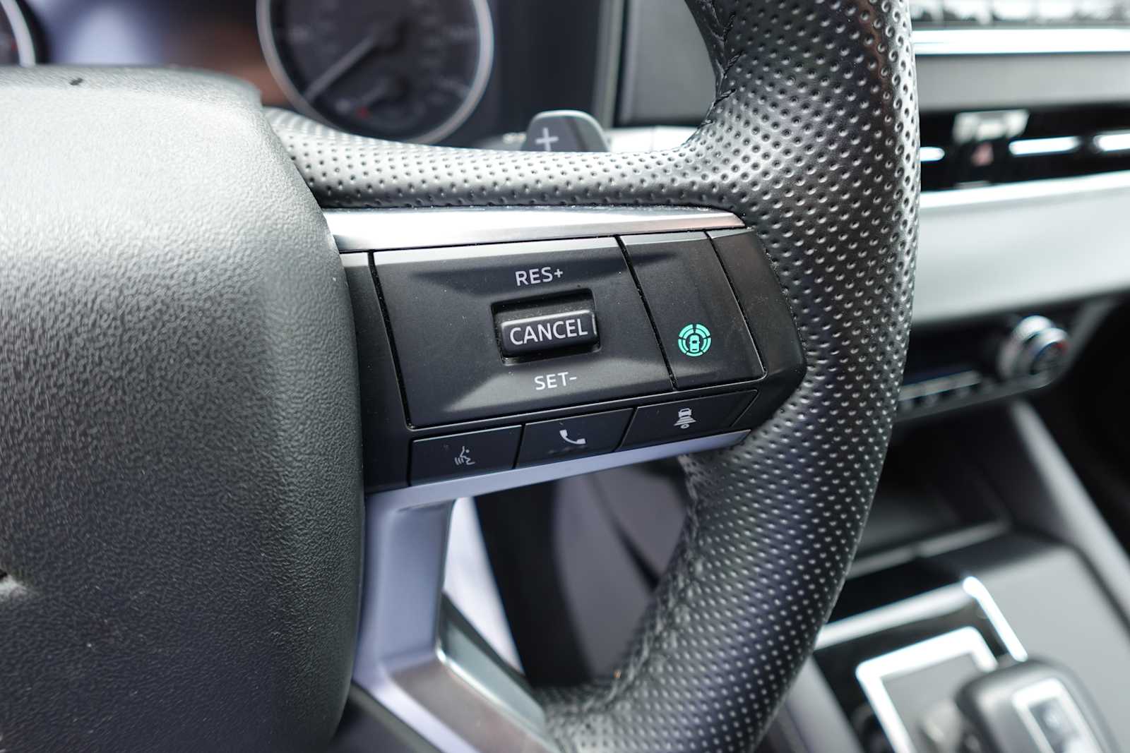2024 Mitsubishi Outlander SE - Photo 15