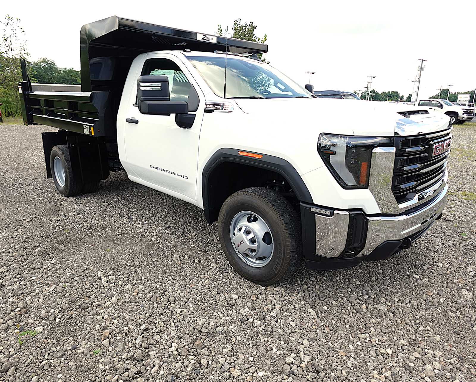 2026 GMC Sierra 3500HD Pro - Photo 7