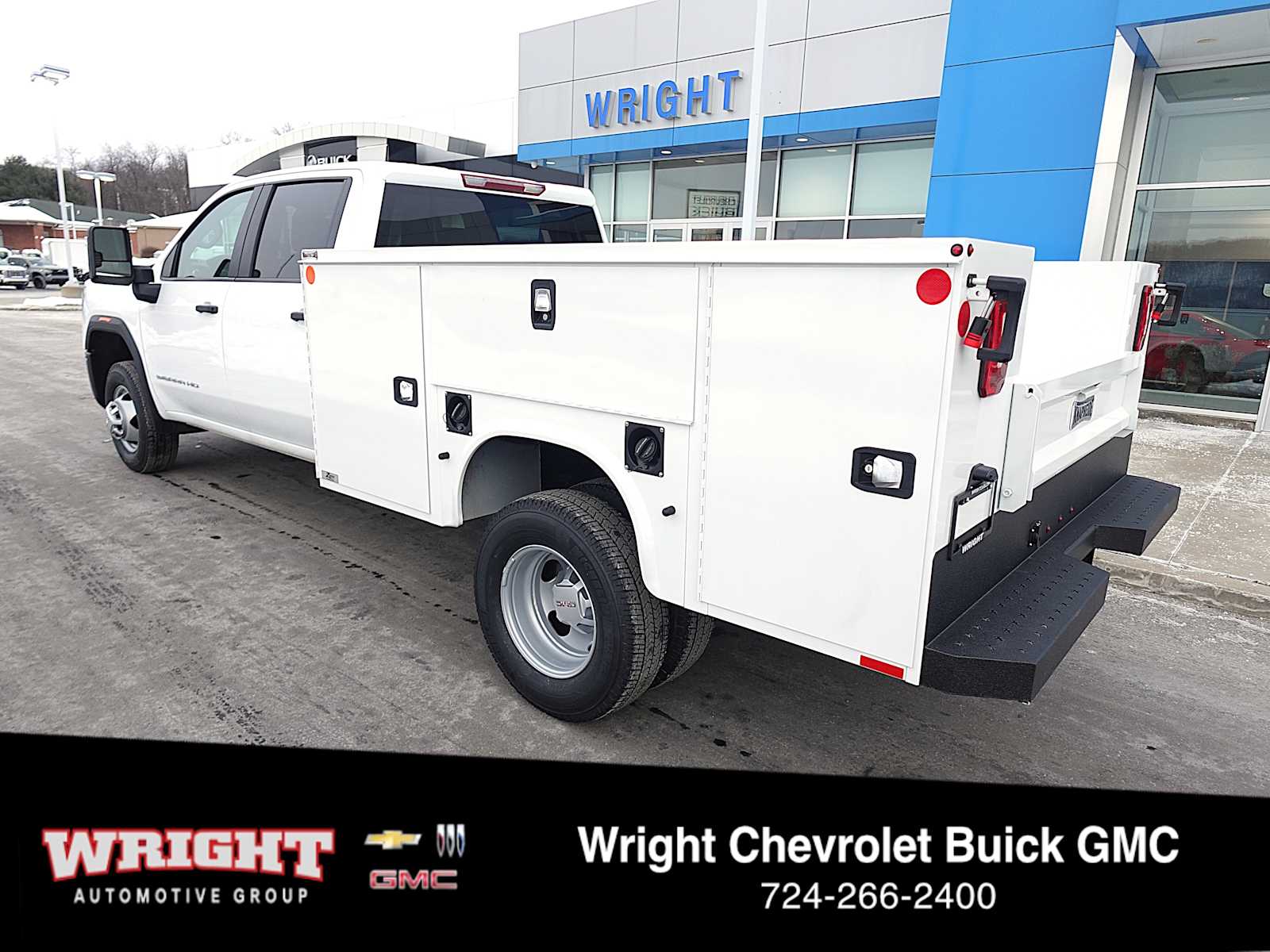 2026 GMC Sierra 4WD Crew Cab Standard Box Pro's photo