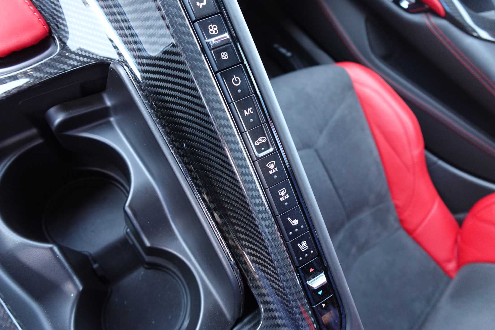 2023 Chevrolet Corvette 3LZ - Photo 28