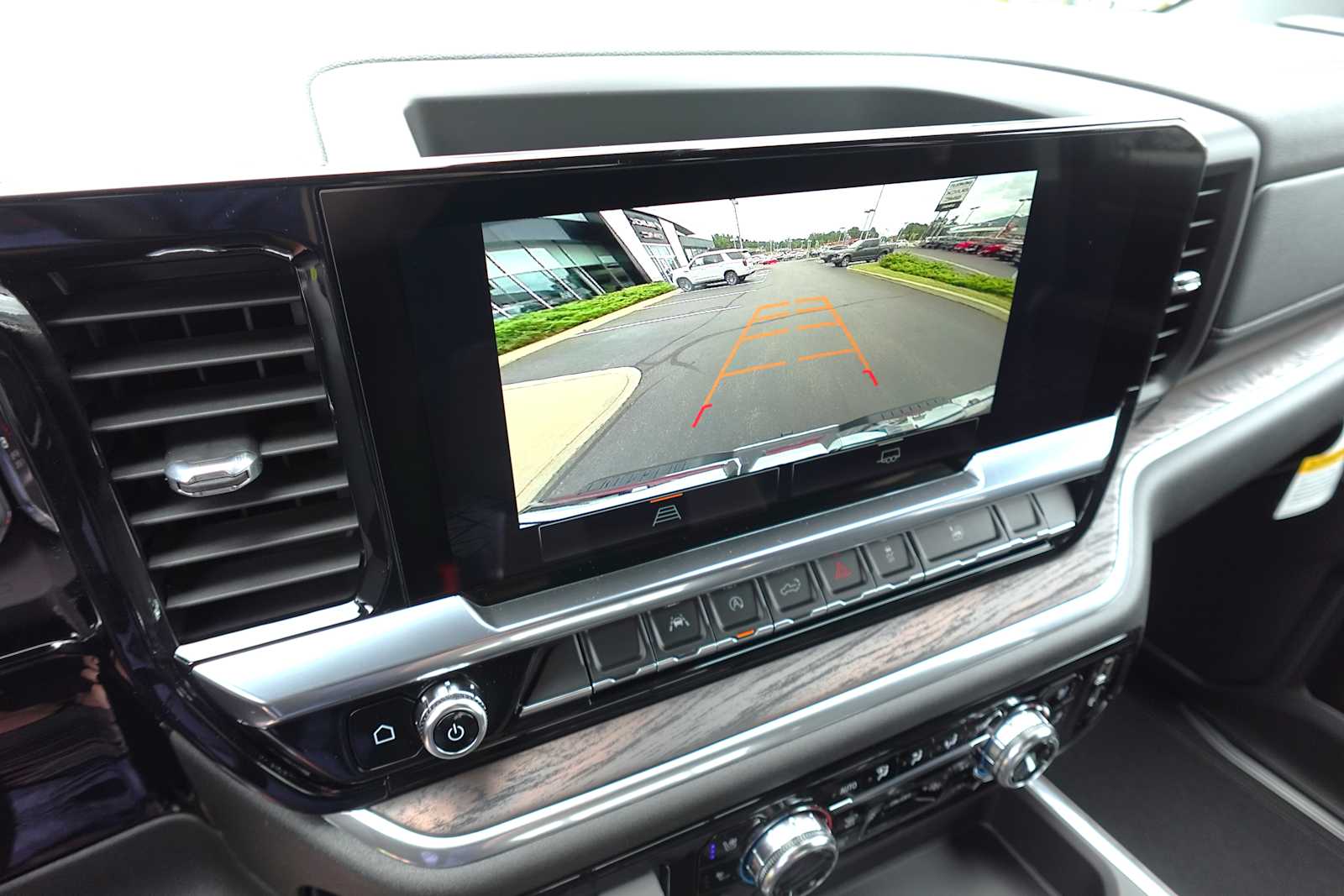 2026 GMC Sierra 1500 SLT - Photo 26