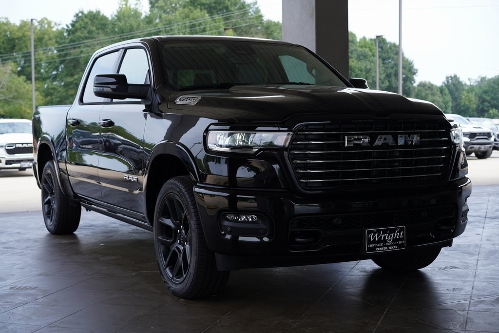 2026 Ram 1500 LARAMIE CREW CAB 4X4 5'7 BOX