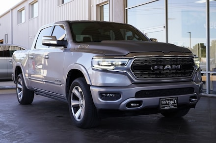2022 Ram 1500 Limited Truck