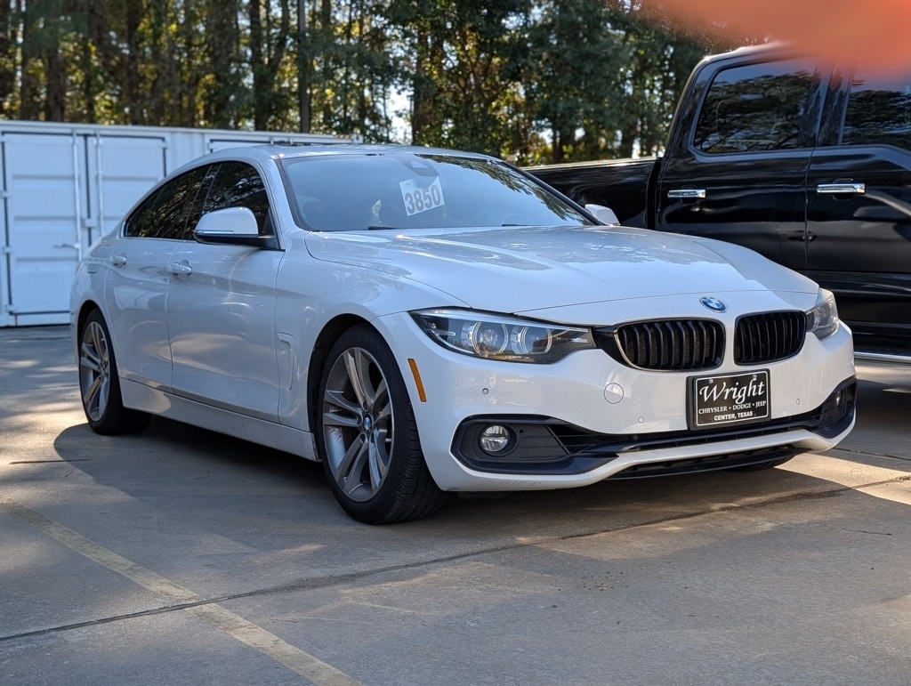 2018 BMW 4 Series 430i's photo