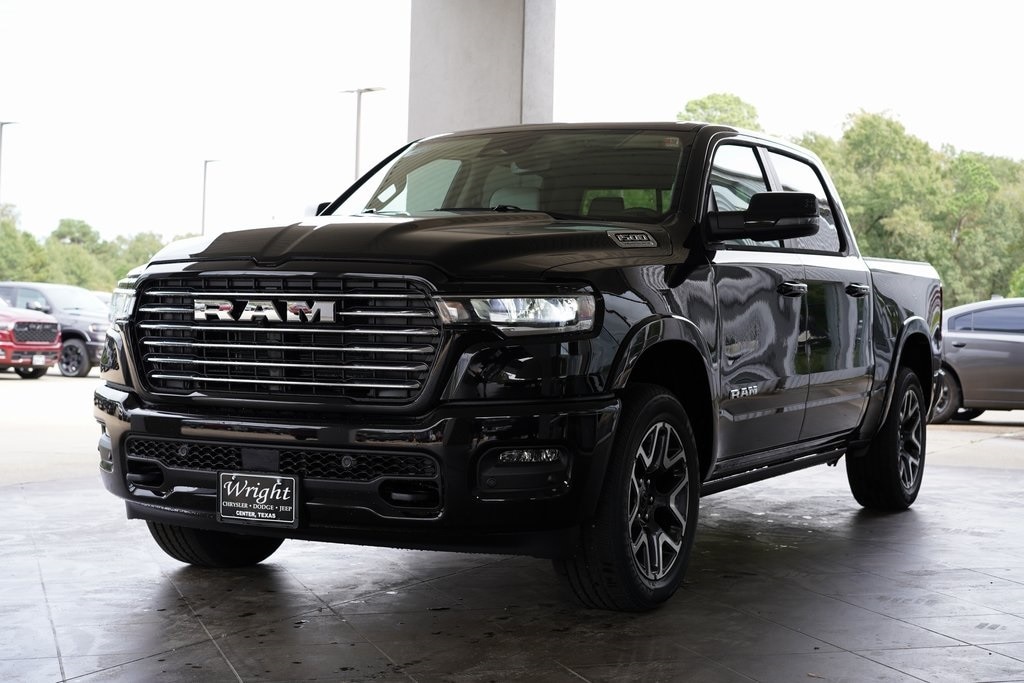 New 2026 Ram 1500 LARAMIE CREW CAB 4X4 5'7 BOX Pickup