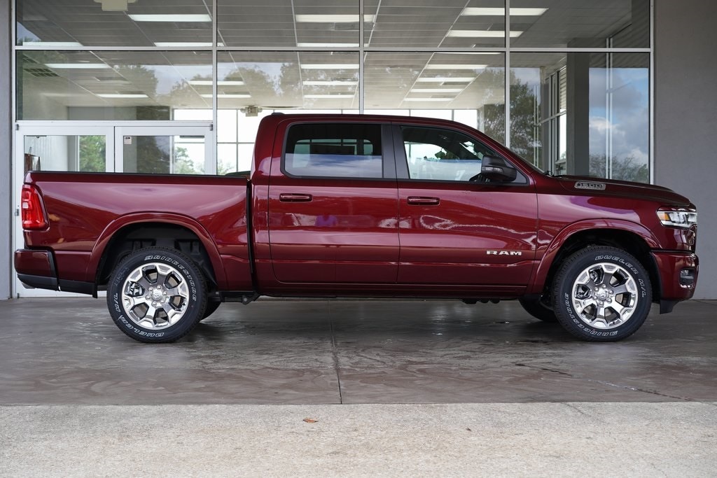 New 2026 Ram 1500 LONE STAR CREW CAB 4X4 5'7 BOX Pickup